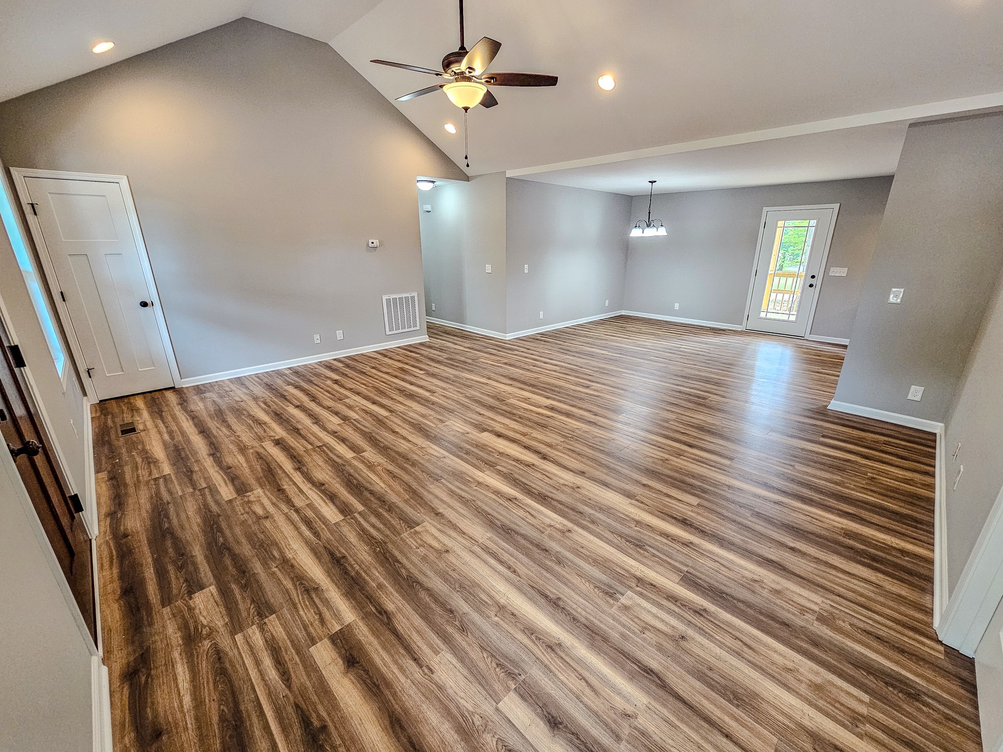 78 Lakeview St