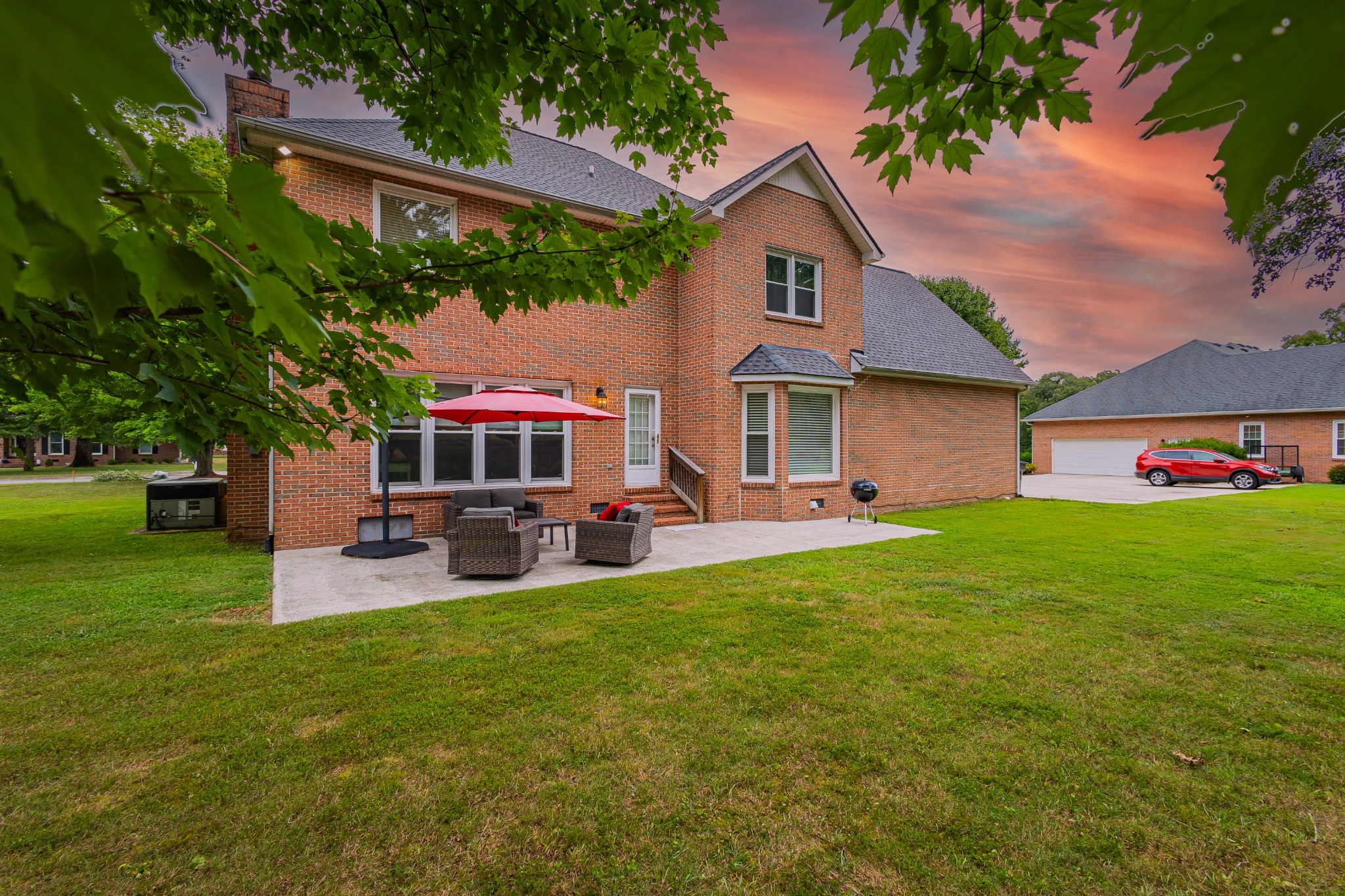 306 Amherst Dr