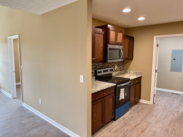 1427 Old Estill Springs Rd