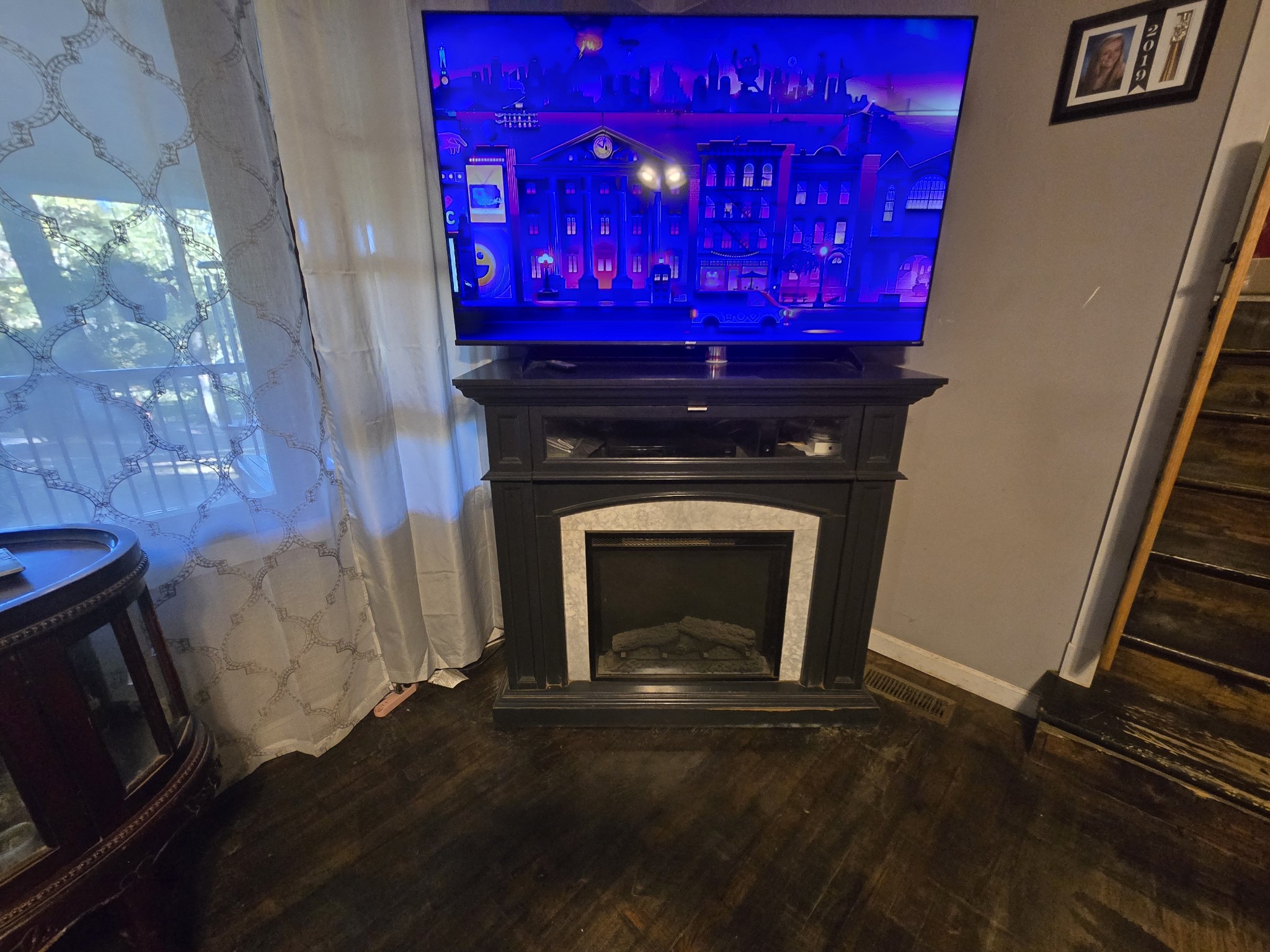 75 Travis St