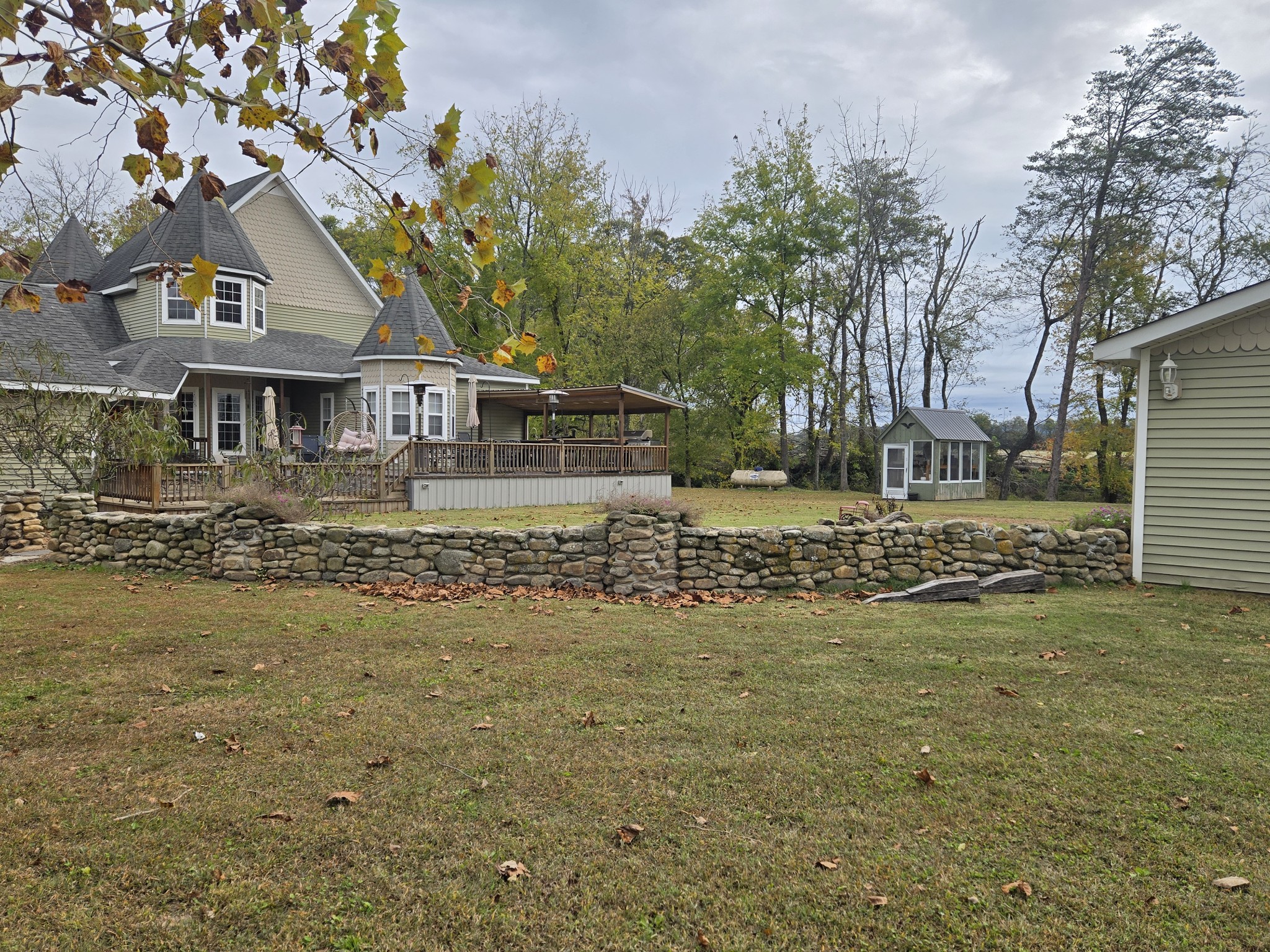 774 Sherrell Rd