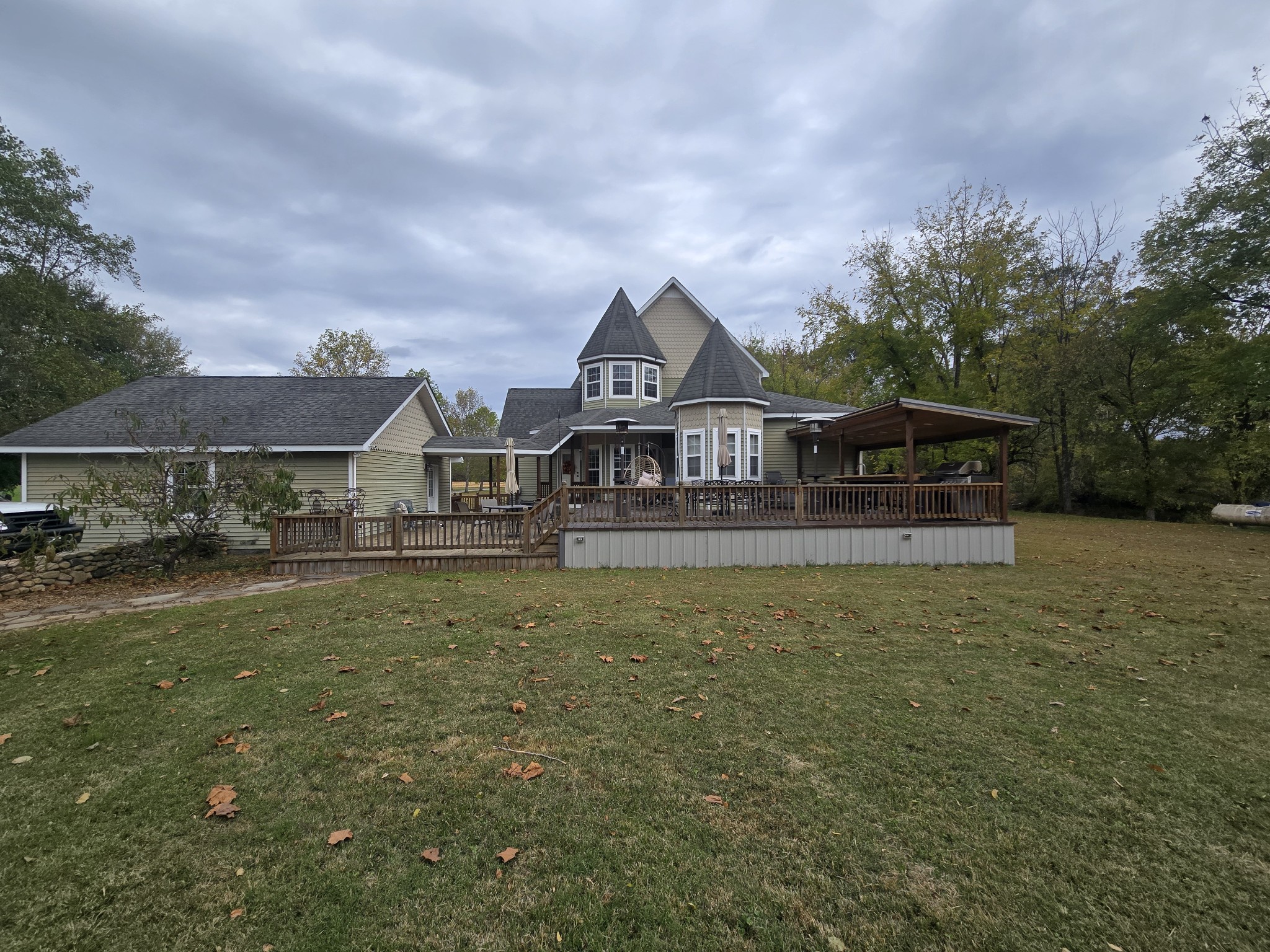 774 Sherrell Rd