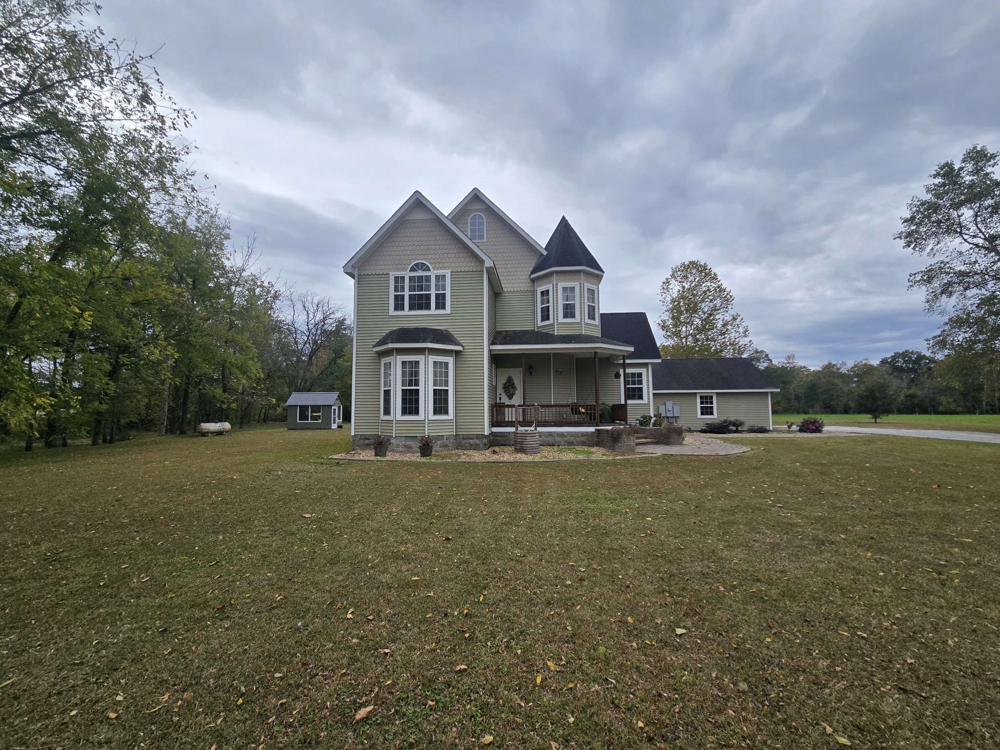 774 Sherrell Rd