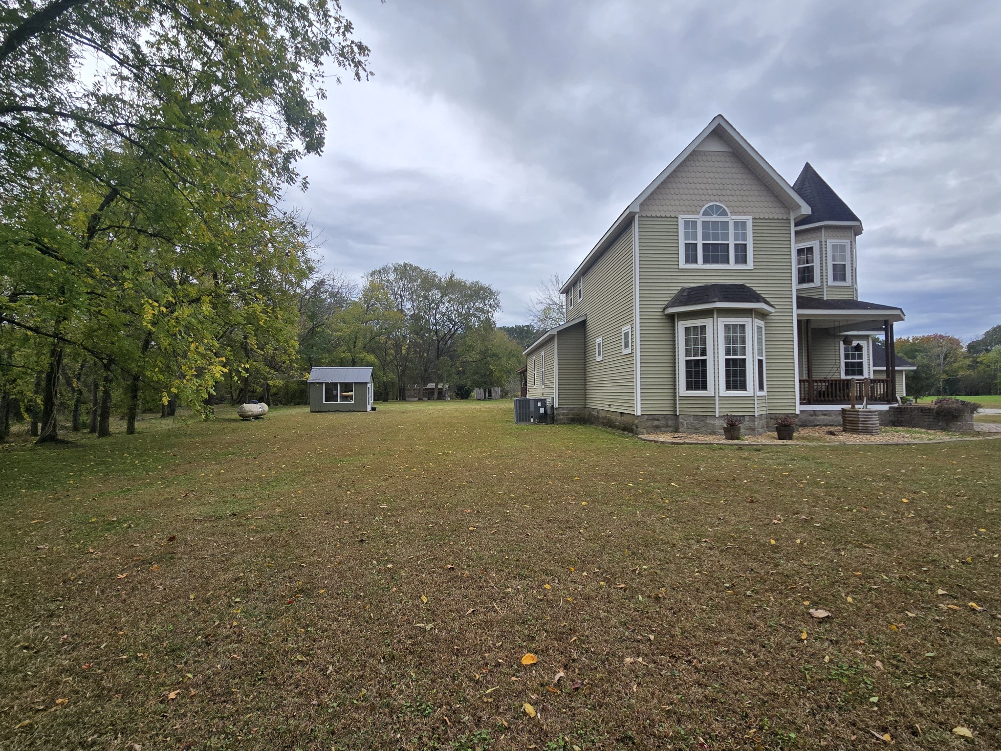 774 Sherrell Rd