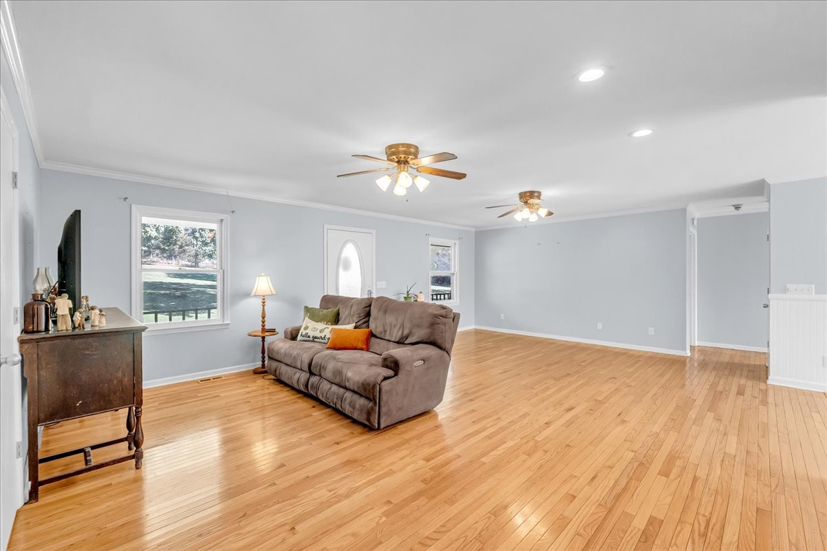 487 County Line Rd