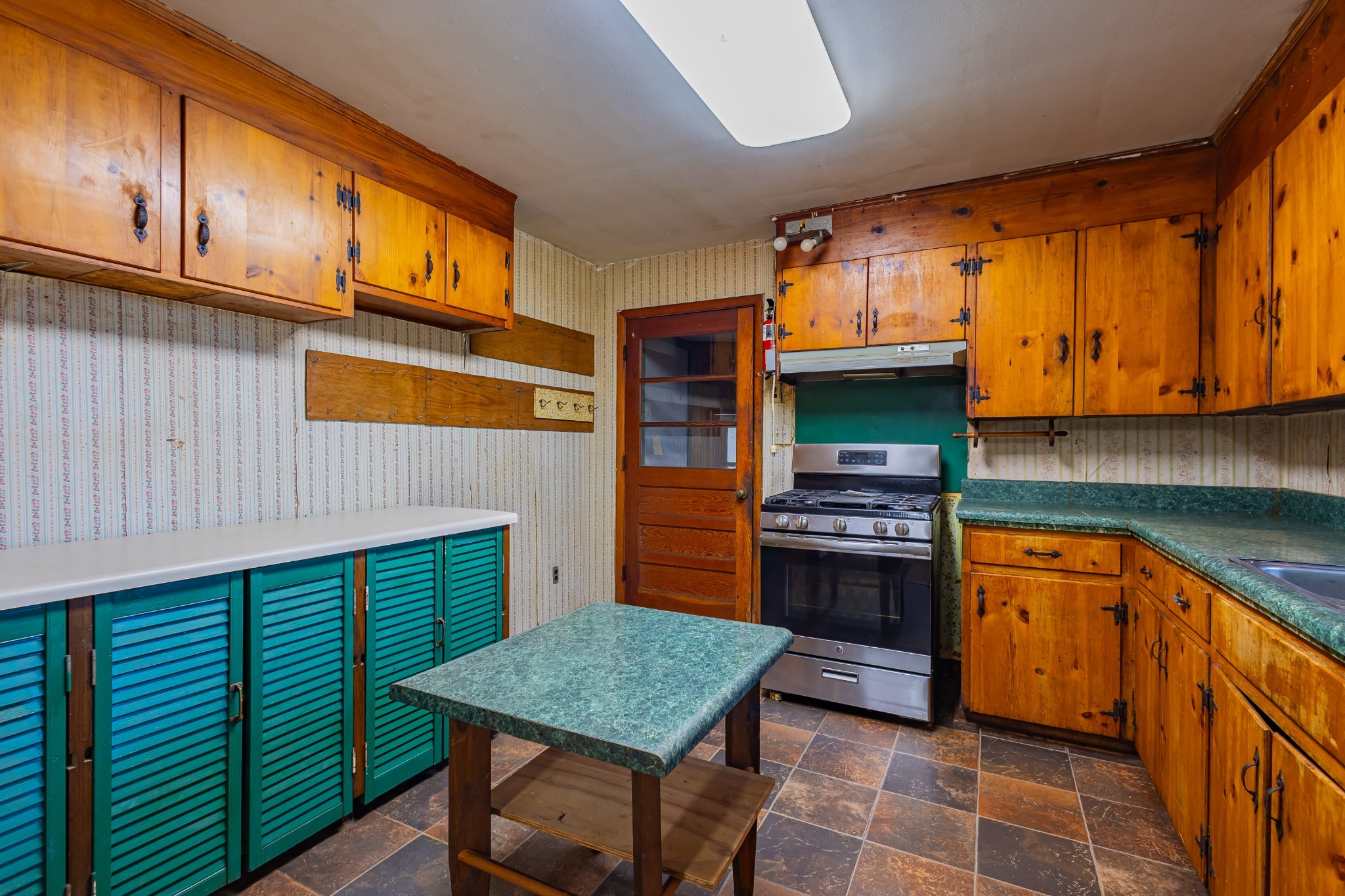 340 Yates Rd
