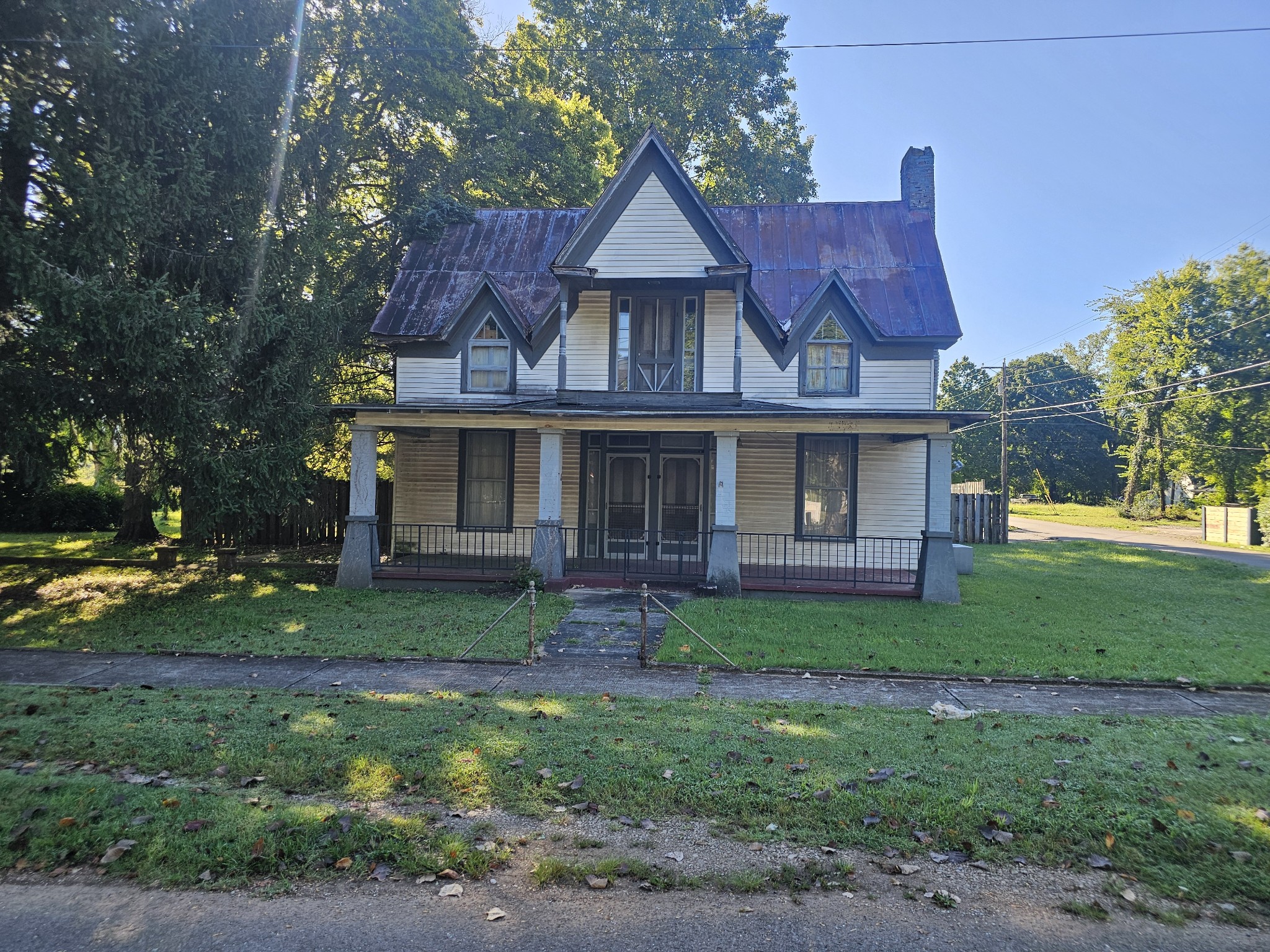 102 Cowan St, W