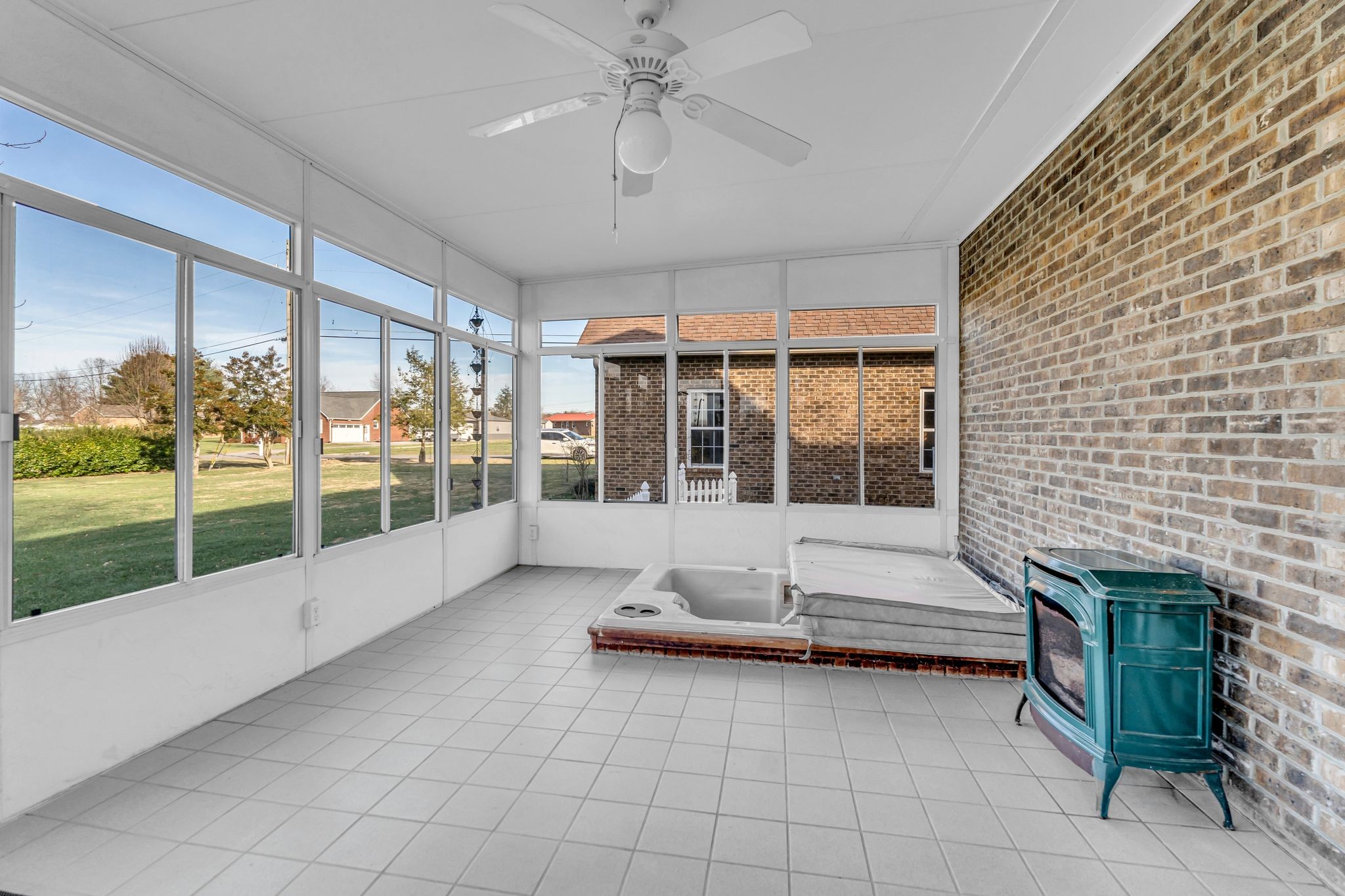 58 Crosspark Dr