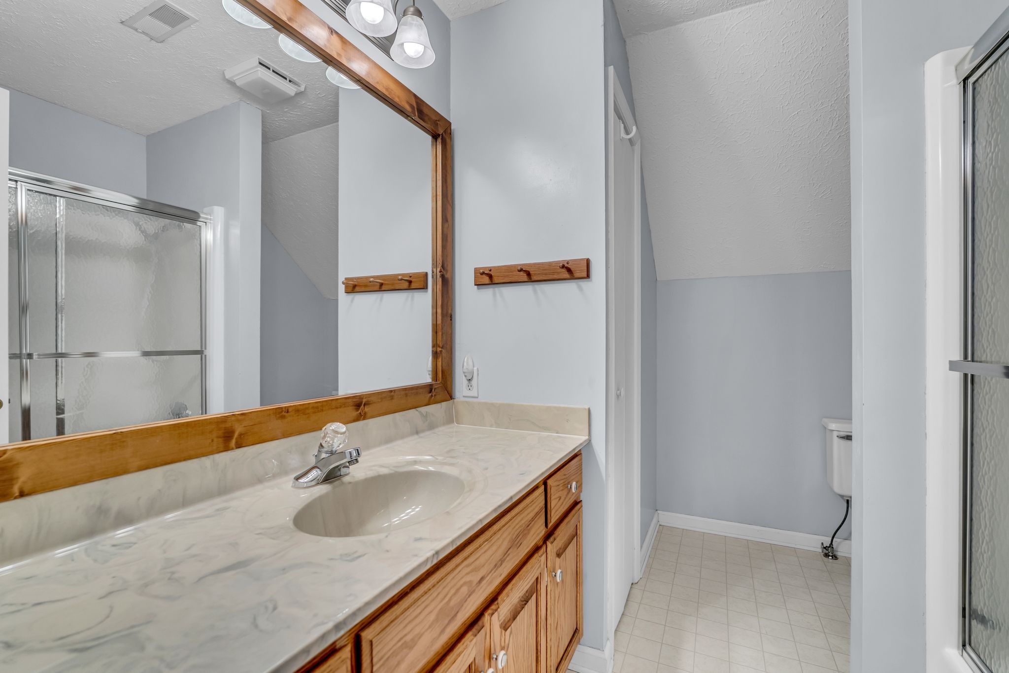 58 Crosspark Dr