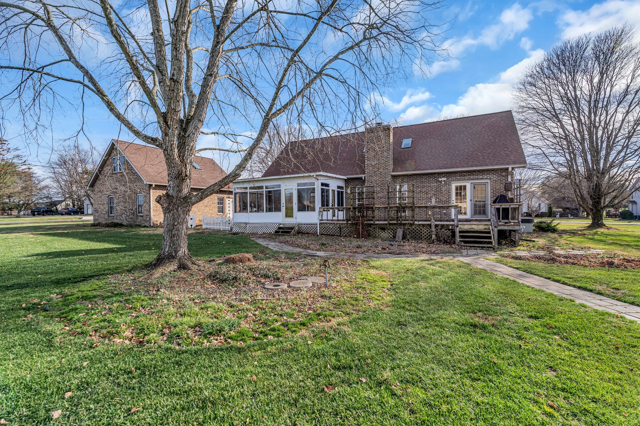 58 Crosspark Dr