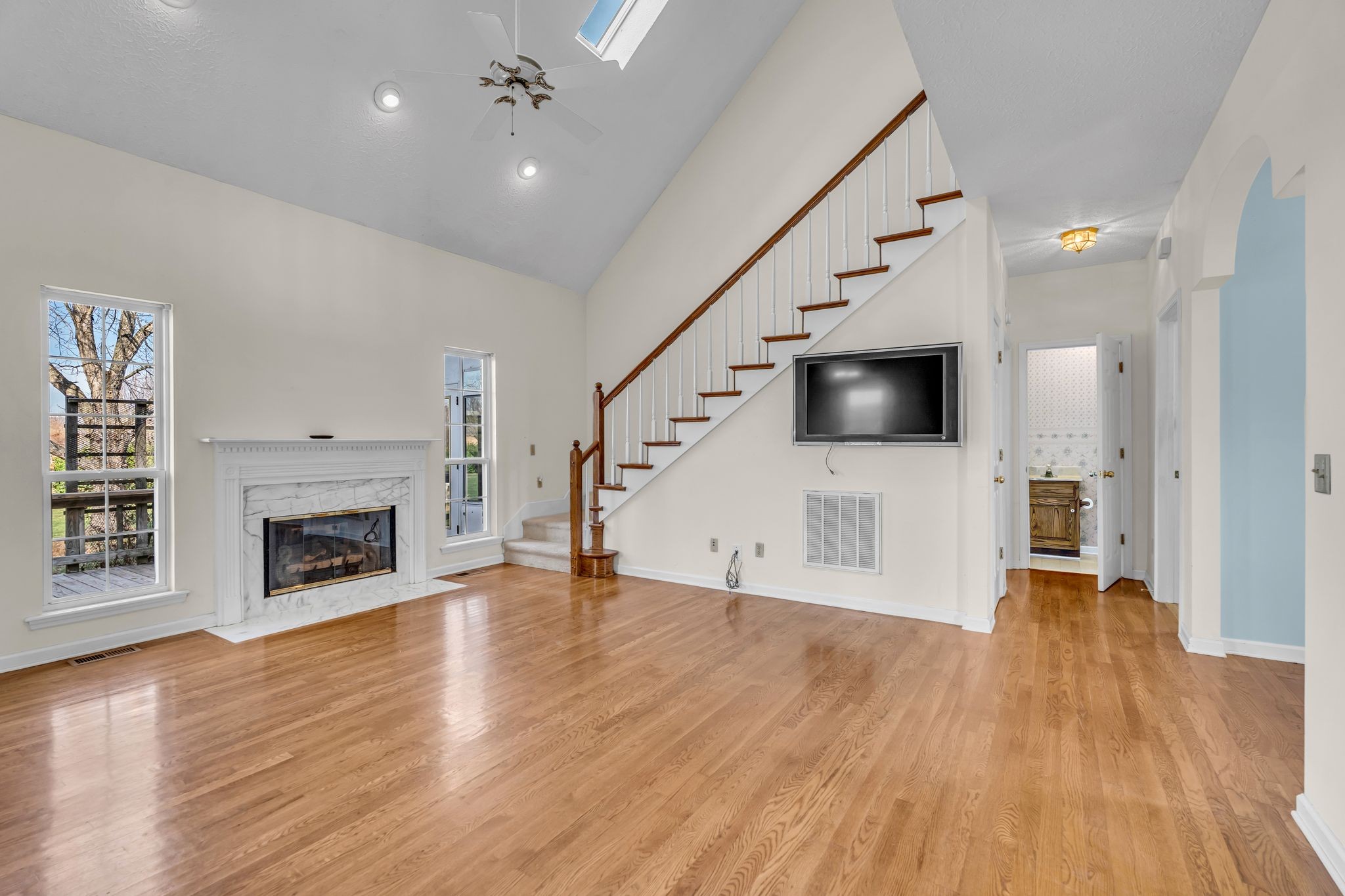 58 Crosspark Dr