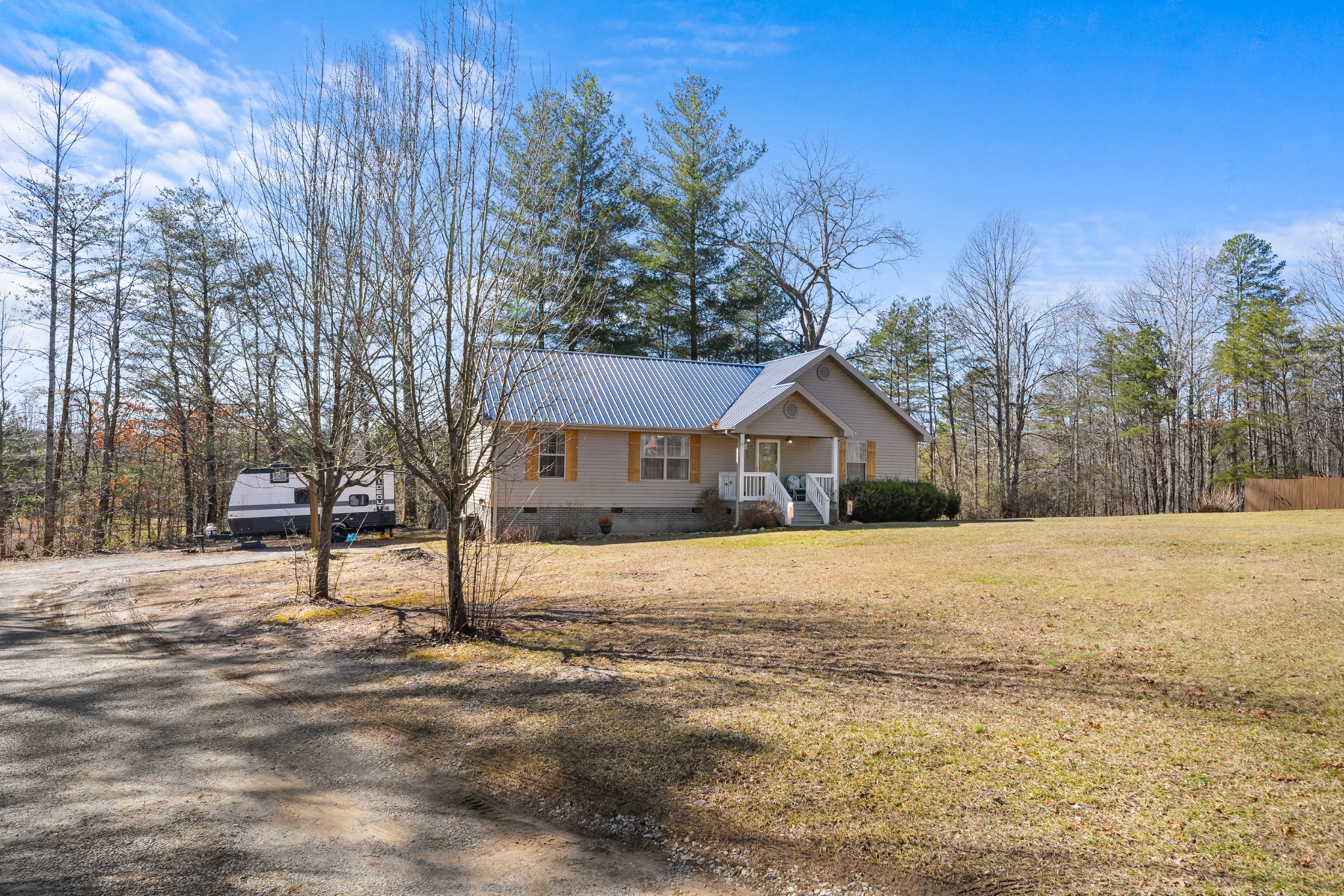 124 Brown Ln