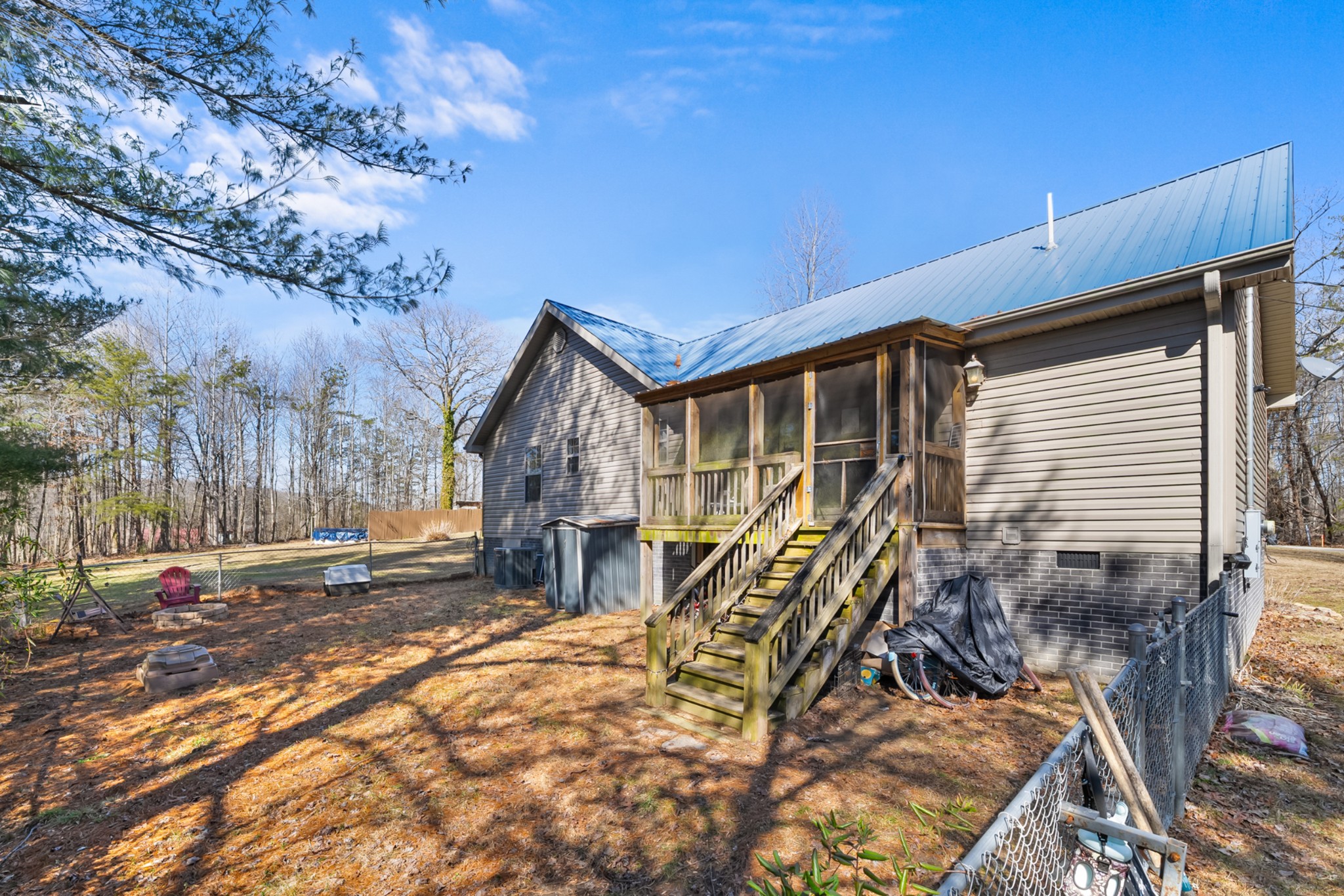 124 Brown Ln