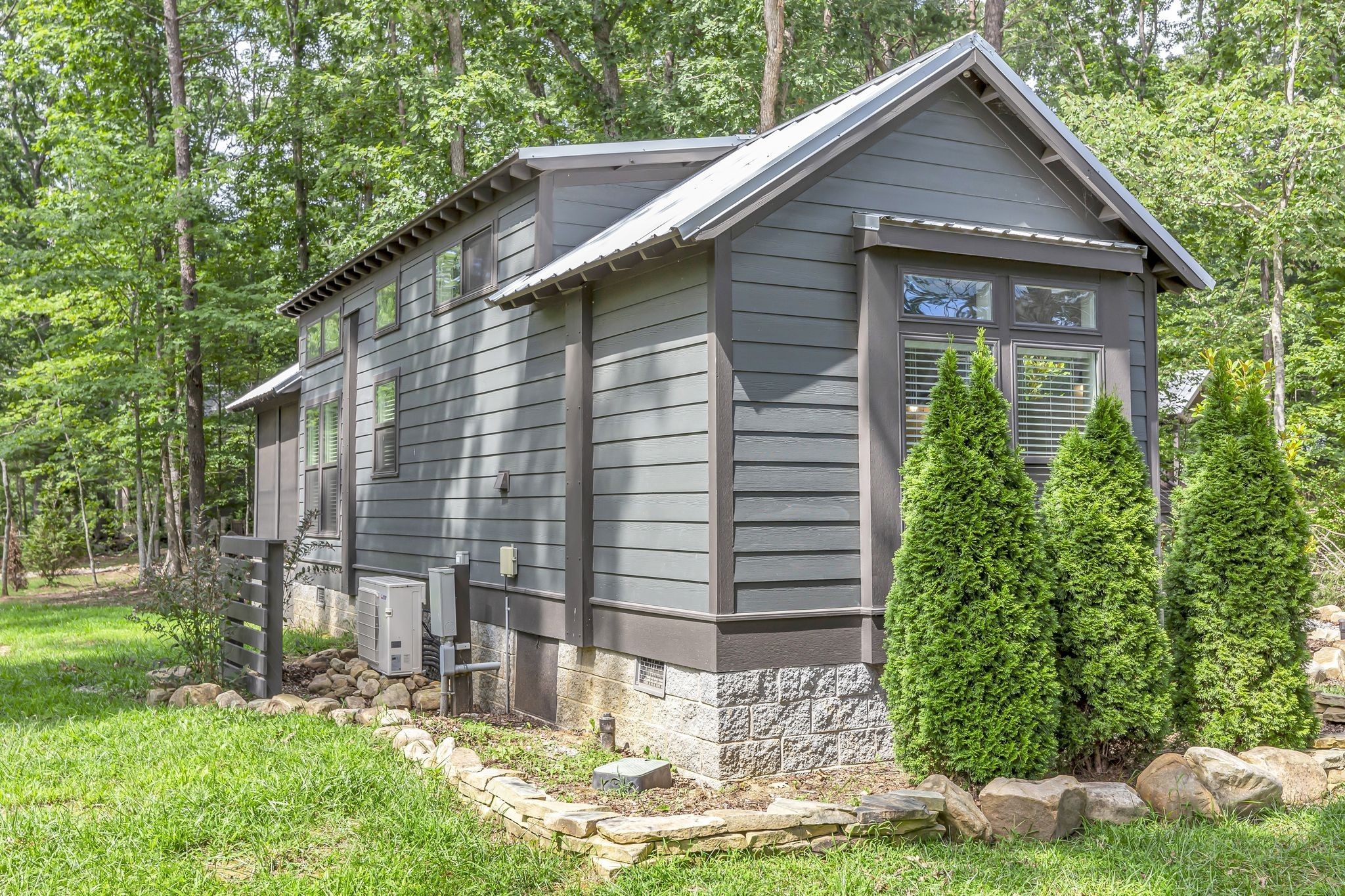 238 Mountain Laurel