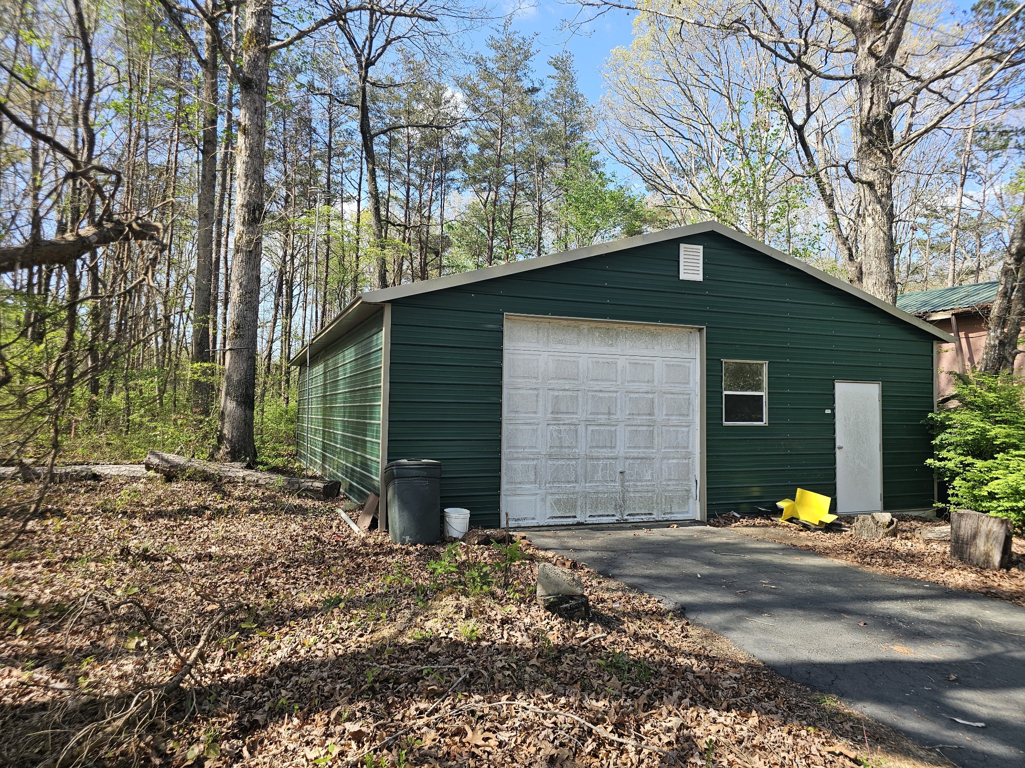 581 N 50th Ave