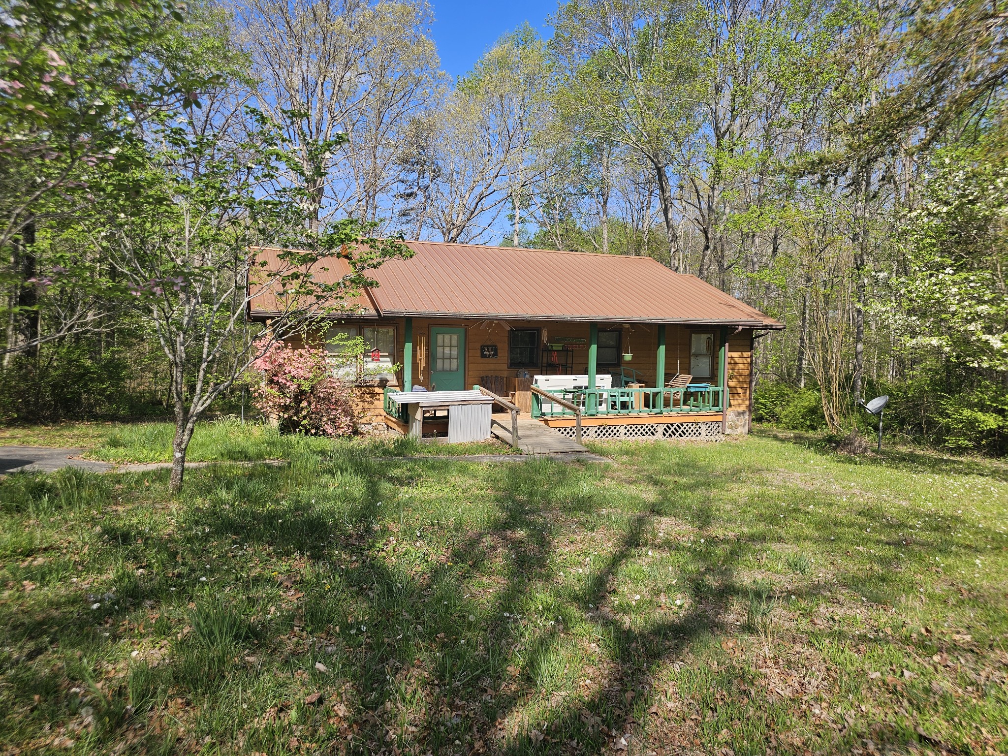 581 N 50th Ave