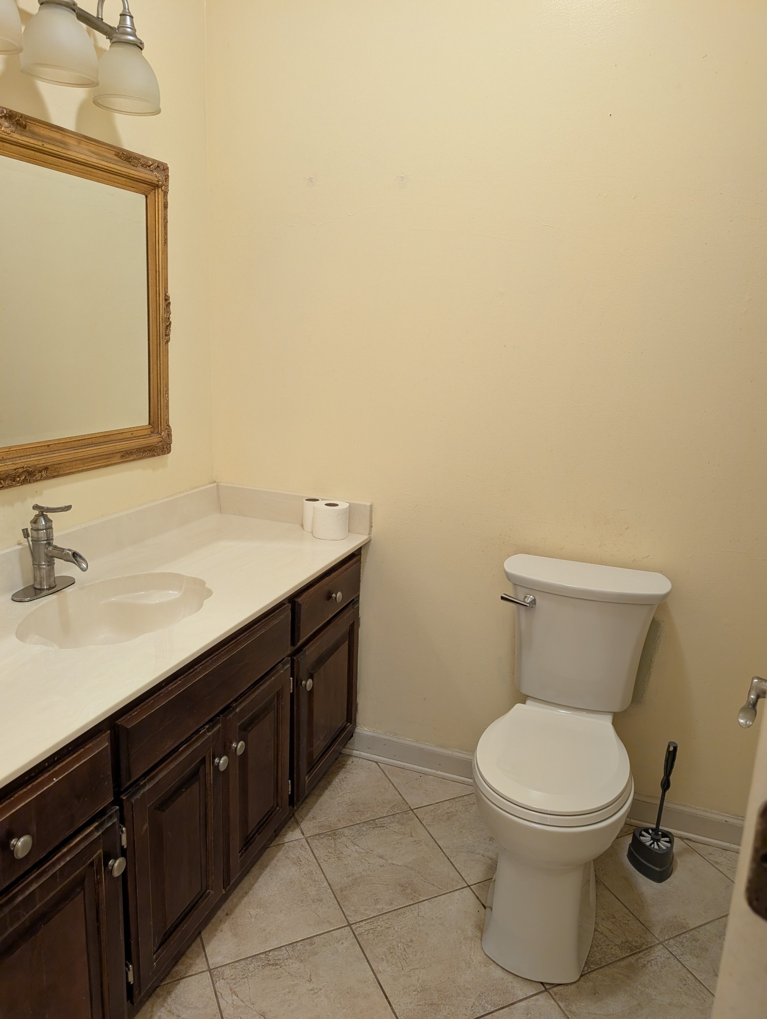 107 Berkley Ct