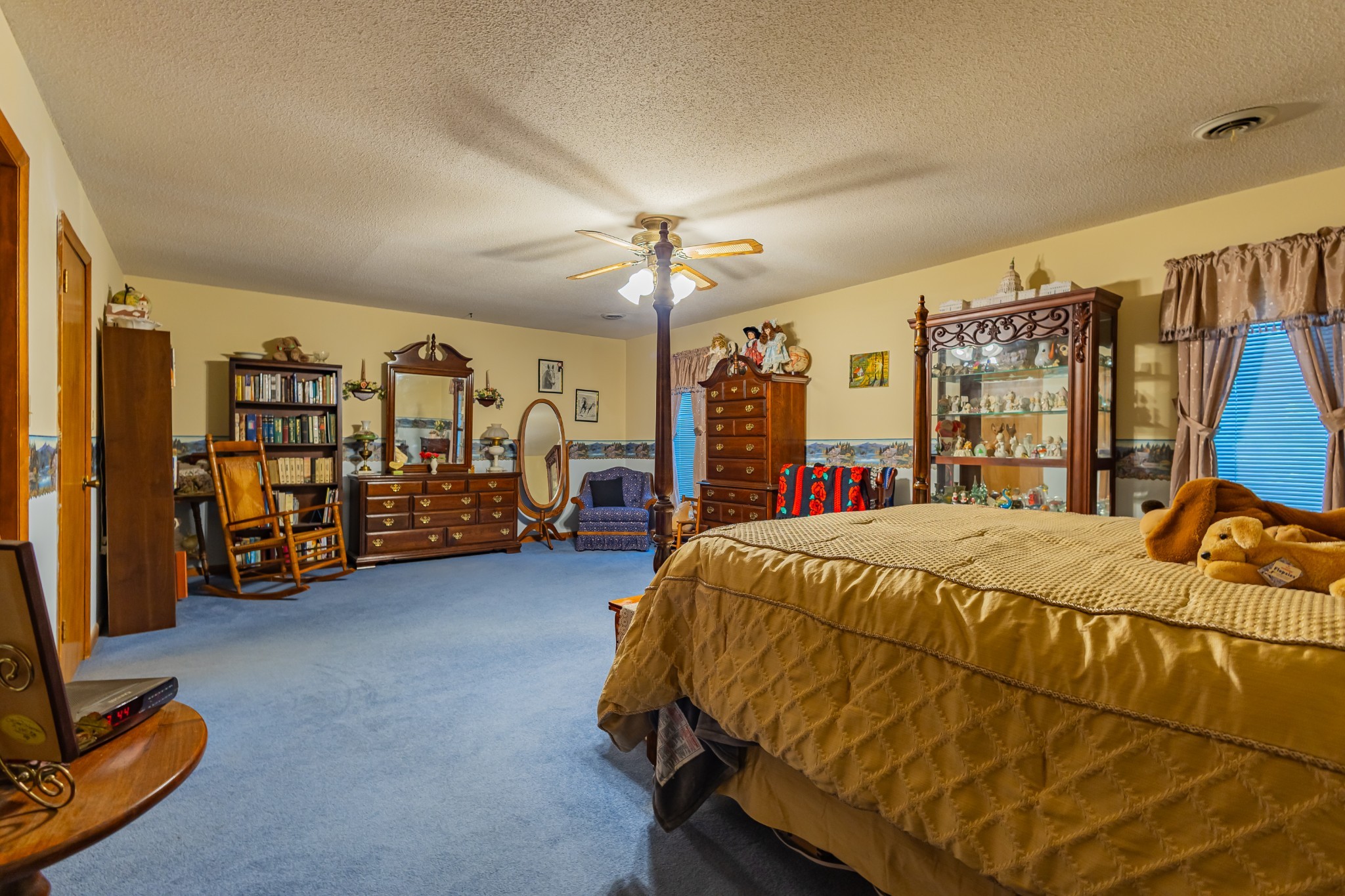 120 Evans Dr