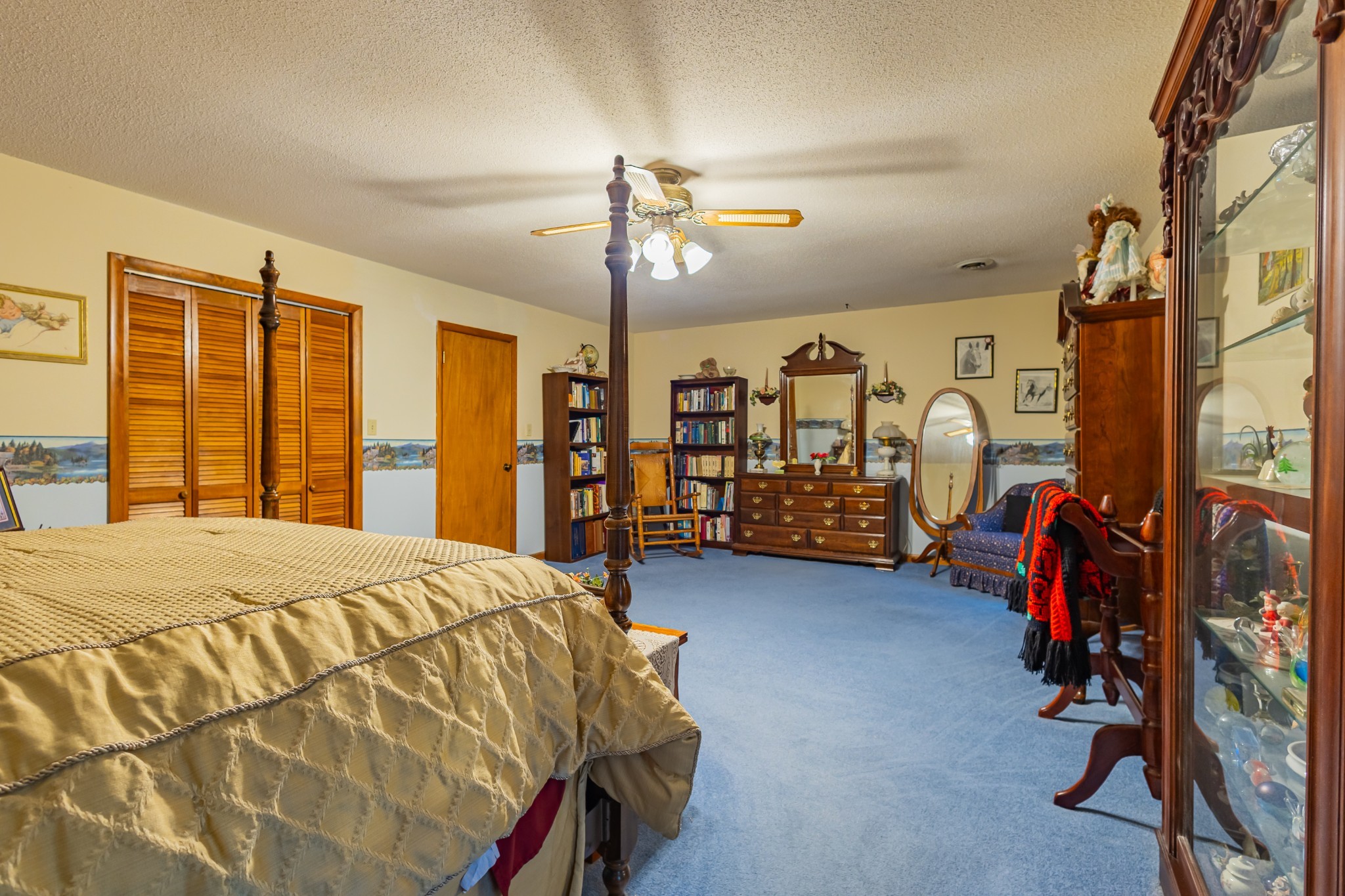 120 Evans Dr