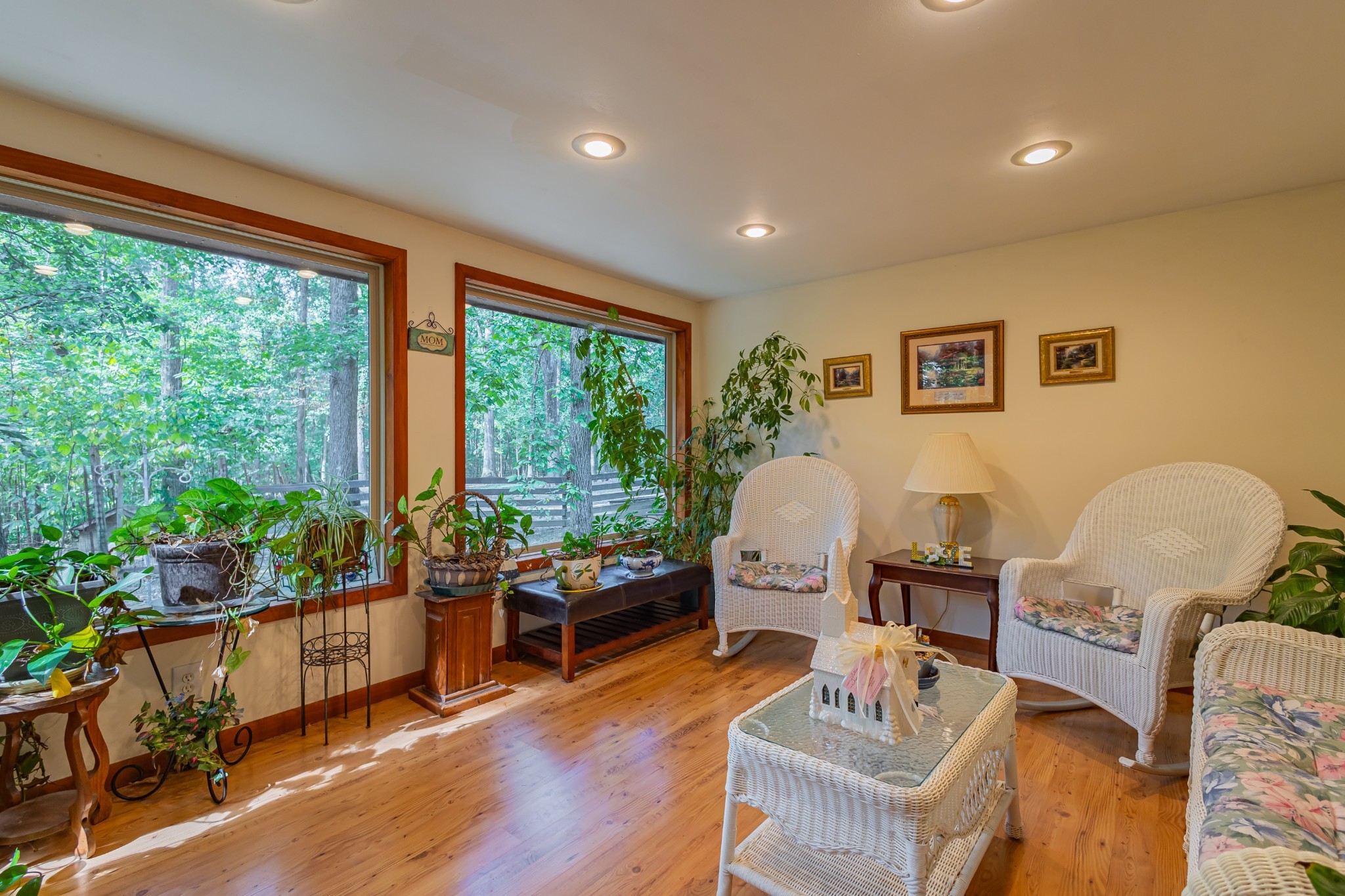 120 Evans Dr