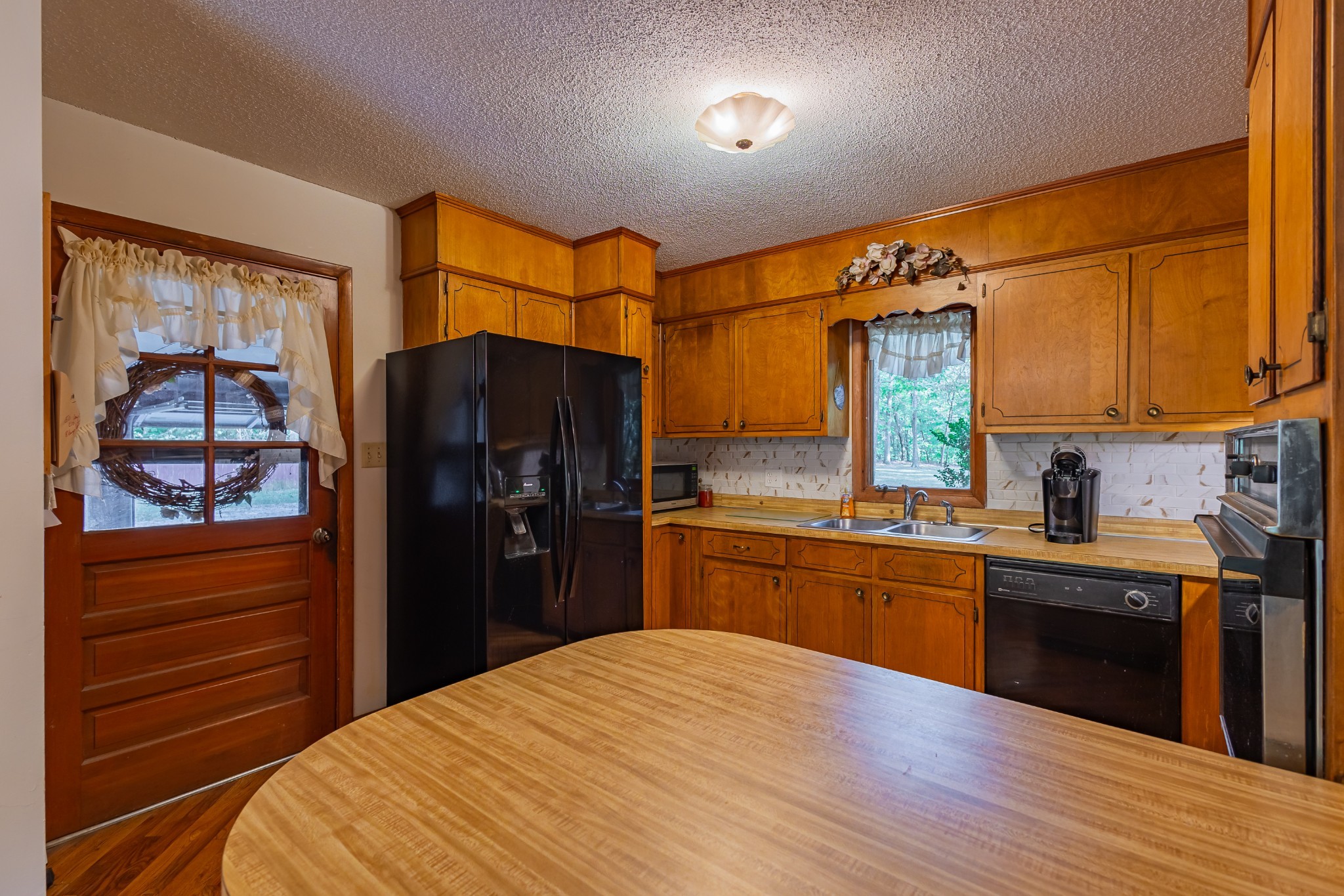 120 Evans Dr