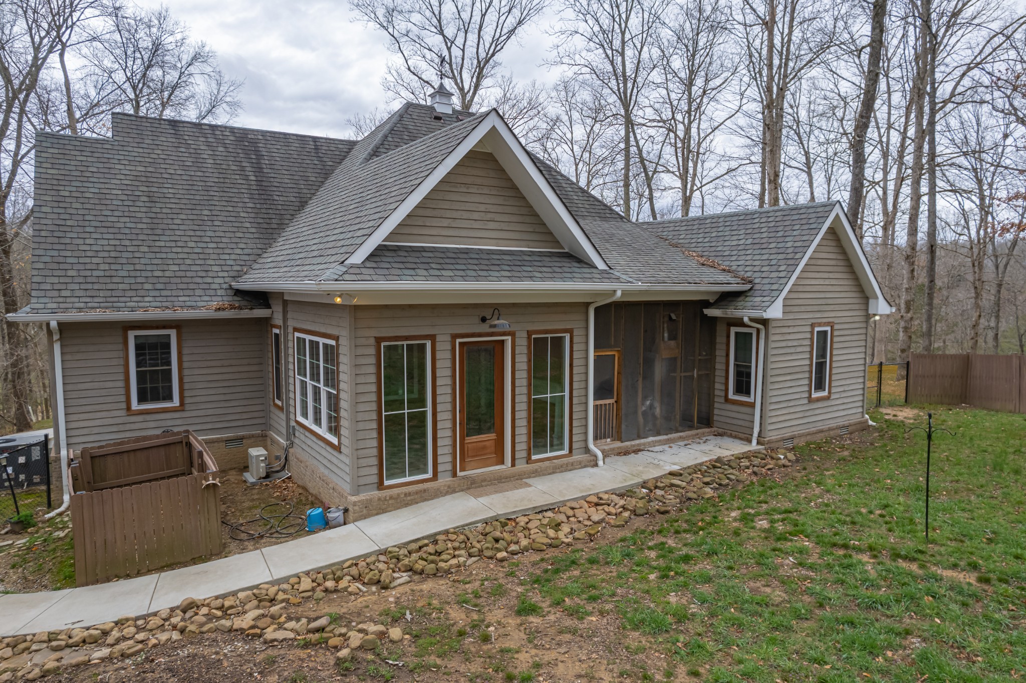 550 Laurel Crown Rd