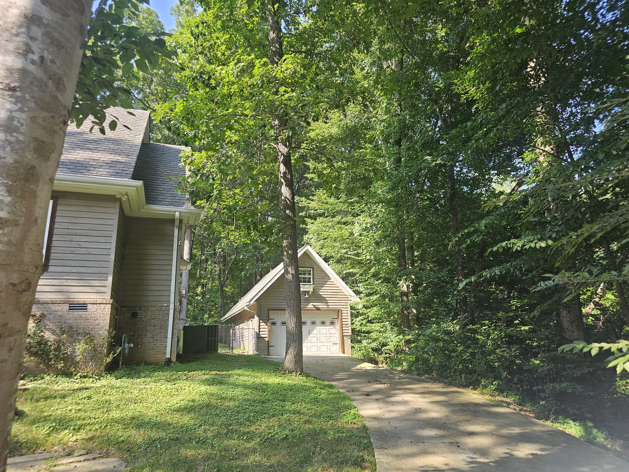 550 Laurel Crown Rd