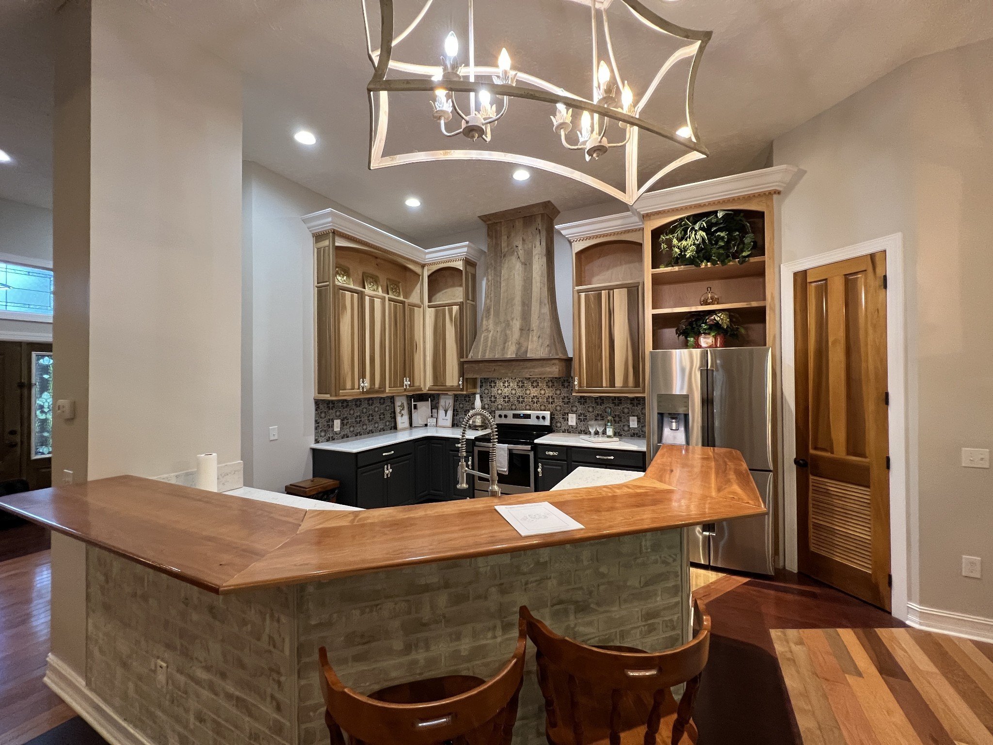 550 Laurel Crown Rd