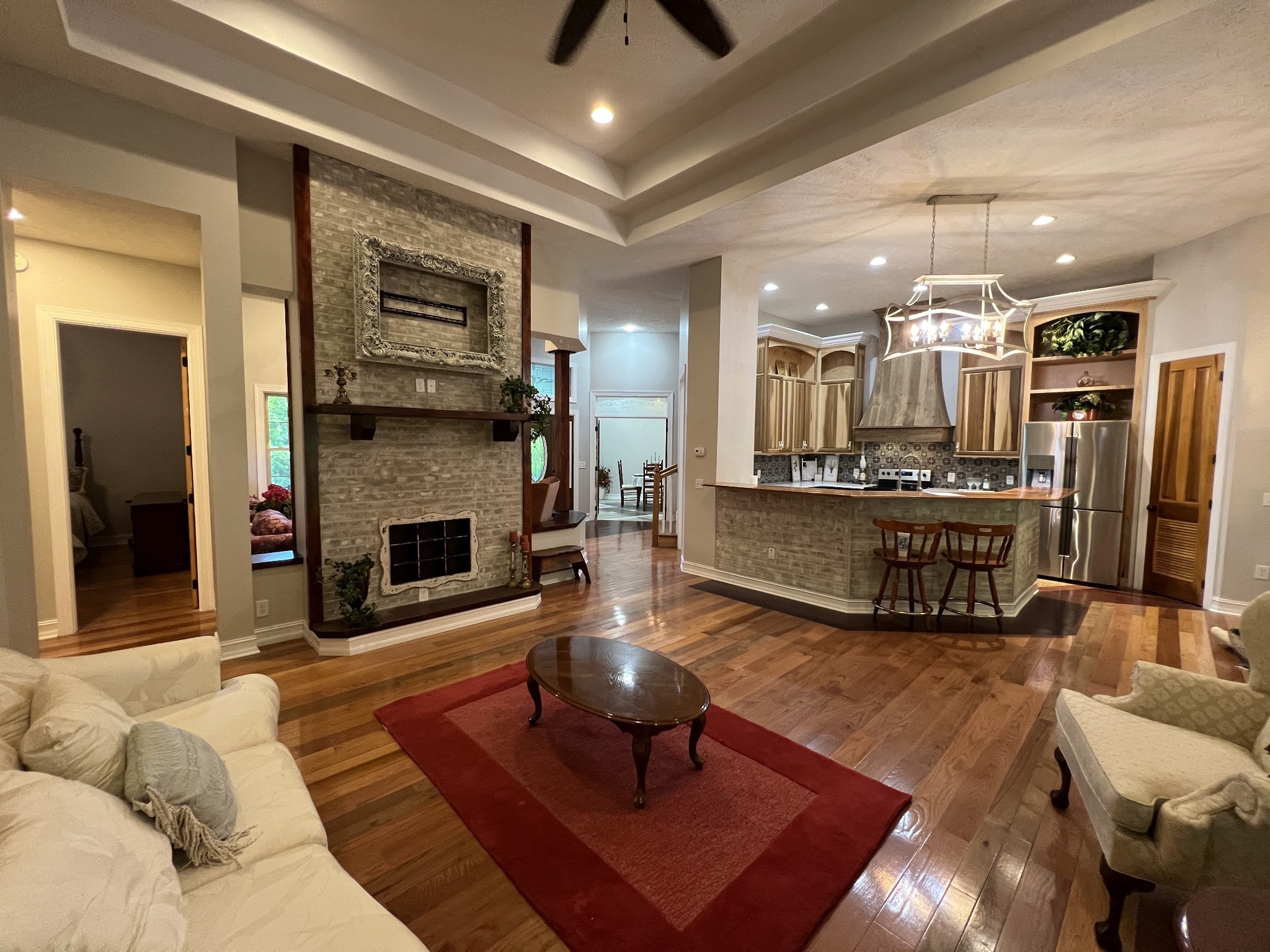 550 Laurel Crown Rd