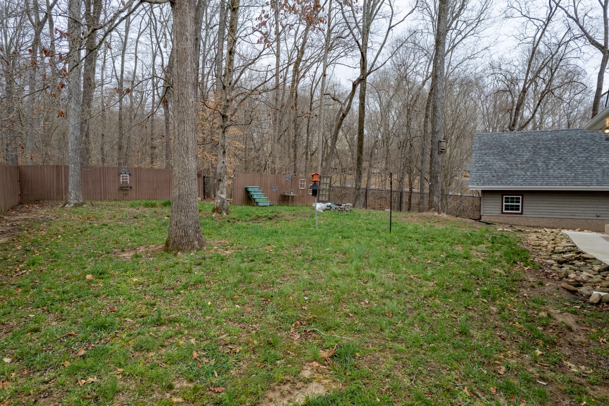 550 Laurel Crown Rd