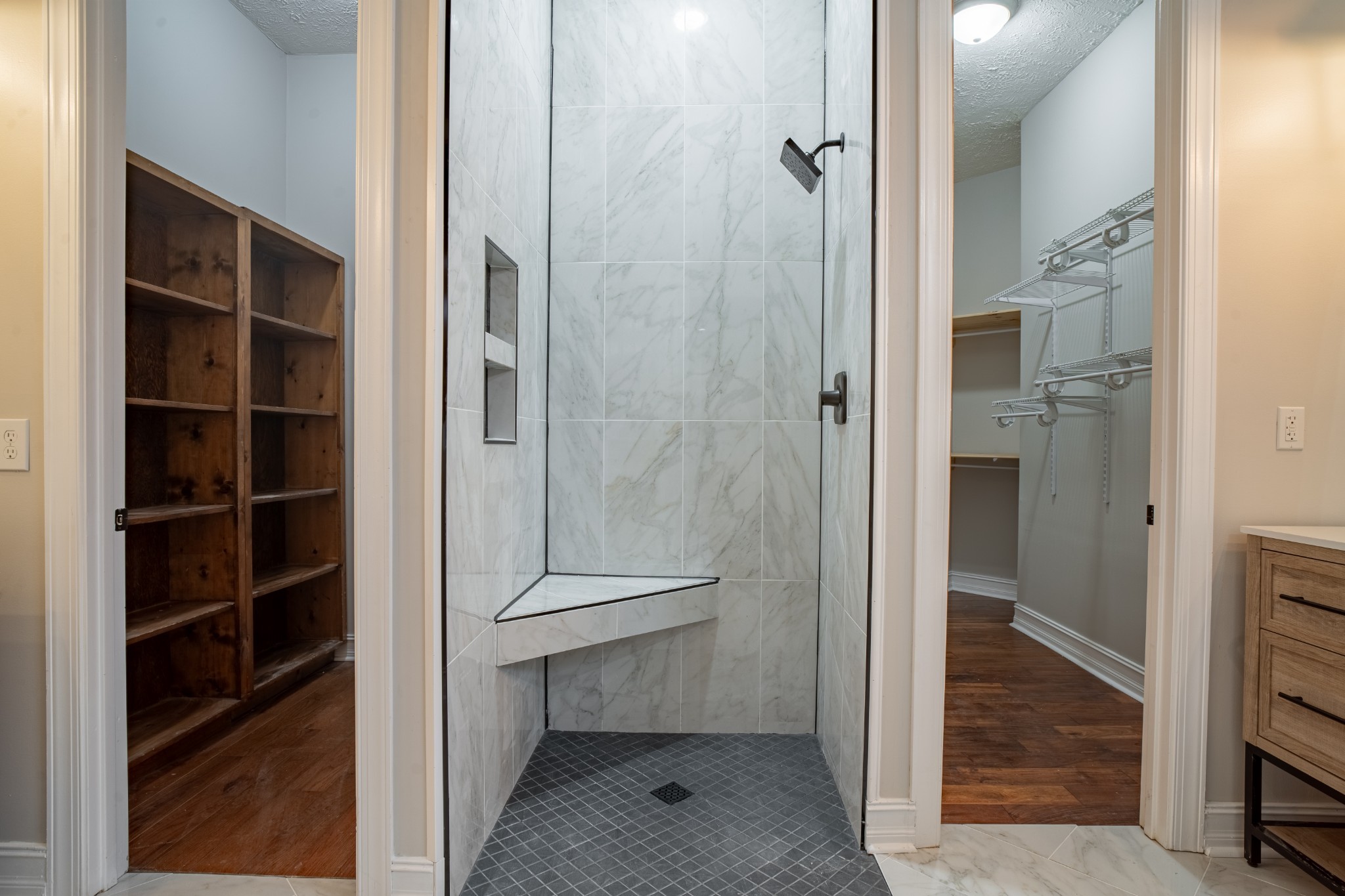550 Laurel Crown Rd