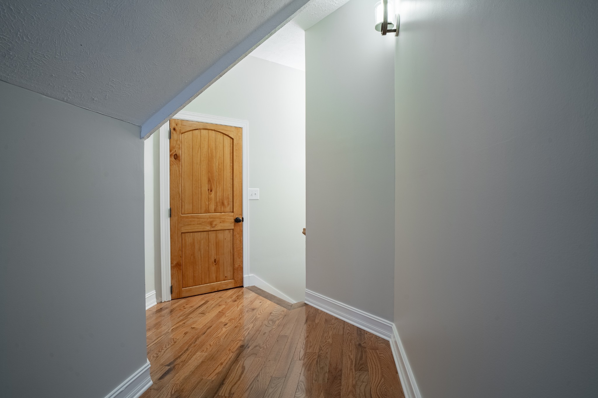 550 Laurel Crown Rd