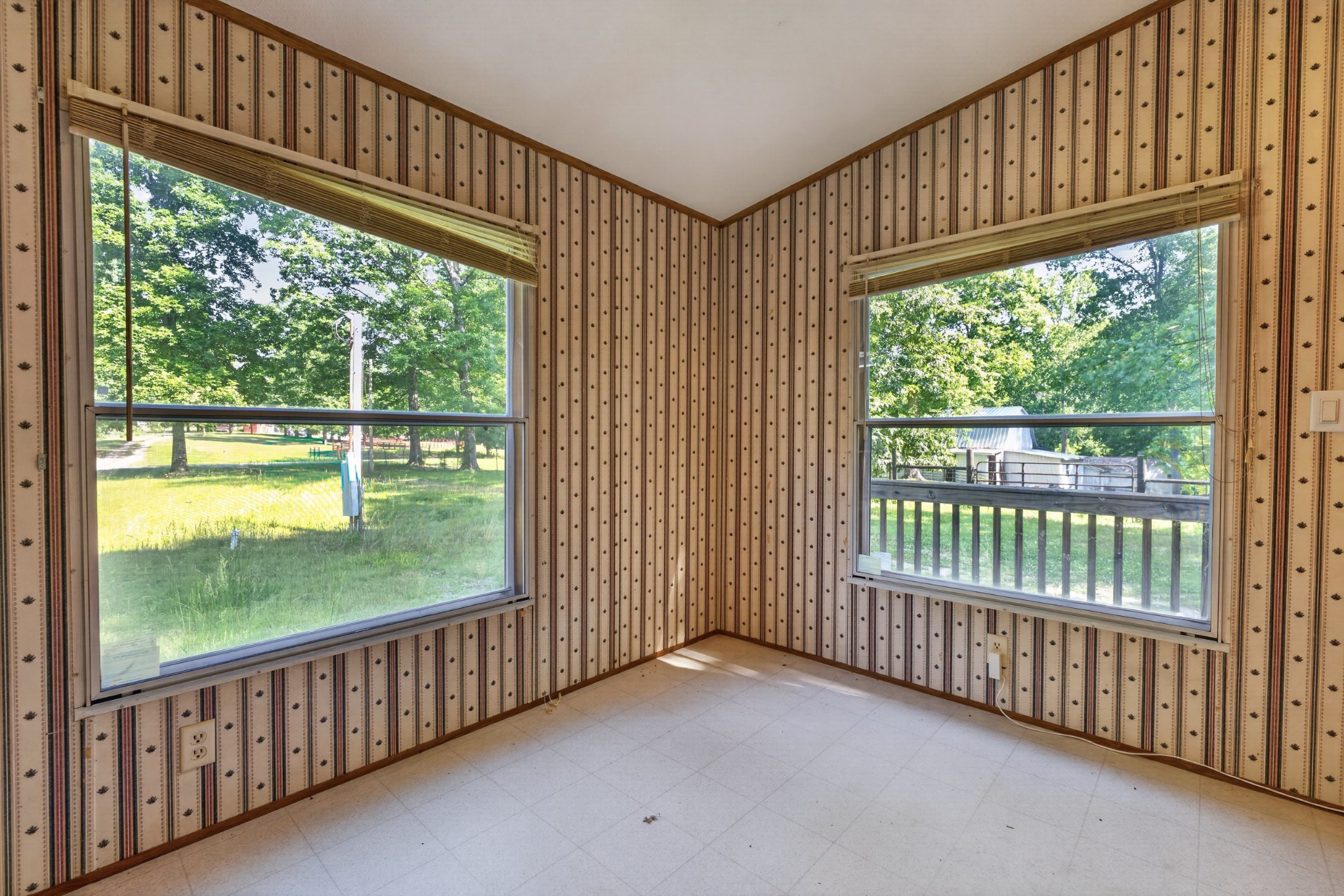 228 Shasteen Ridge Rd