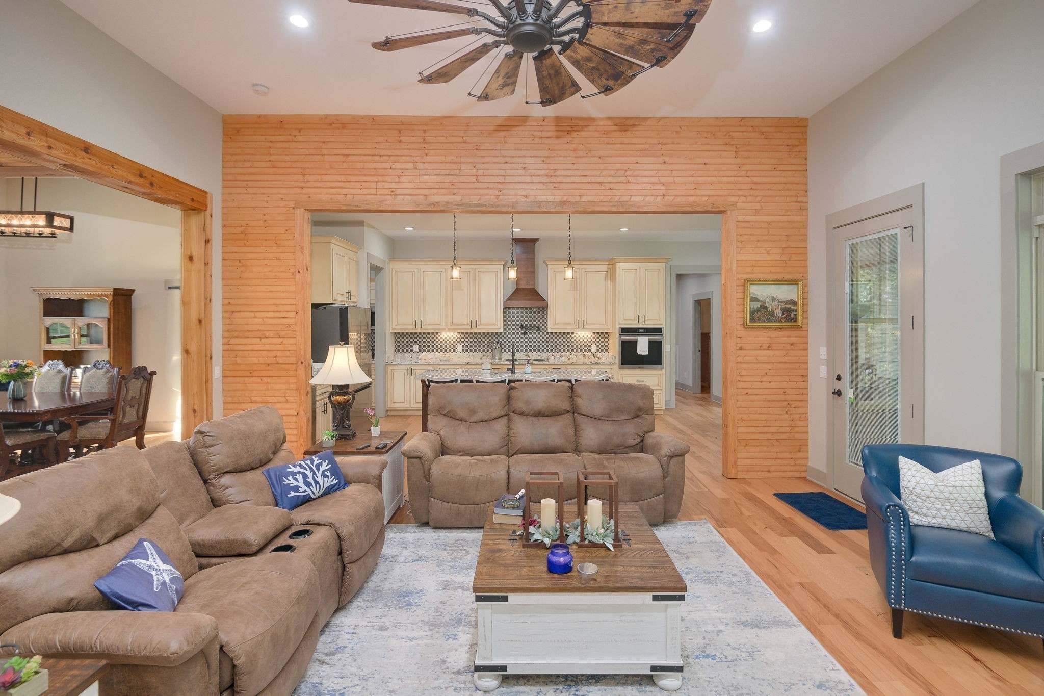 61 Joy Cir