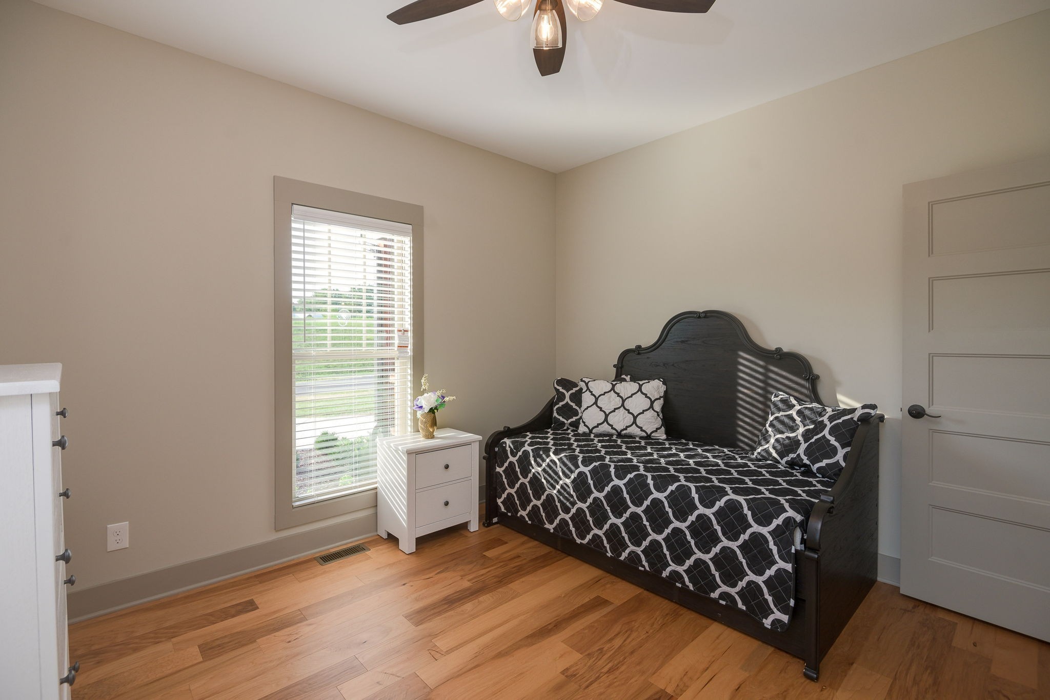 61 Joy Cir