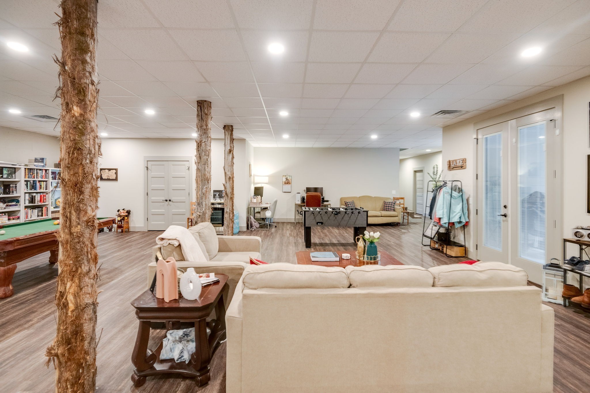61 Joy Cir
