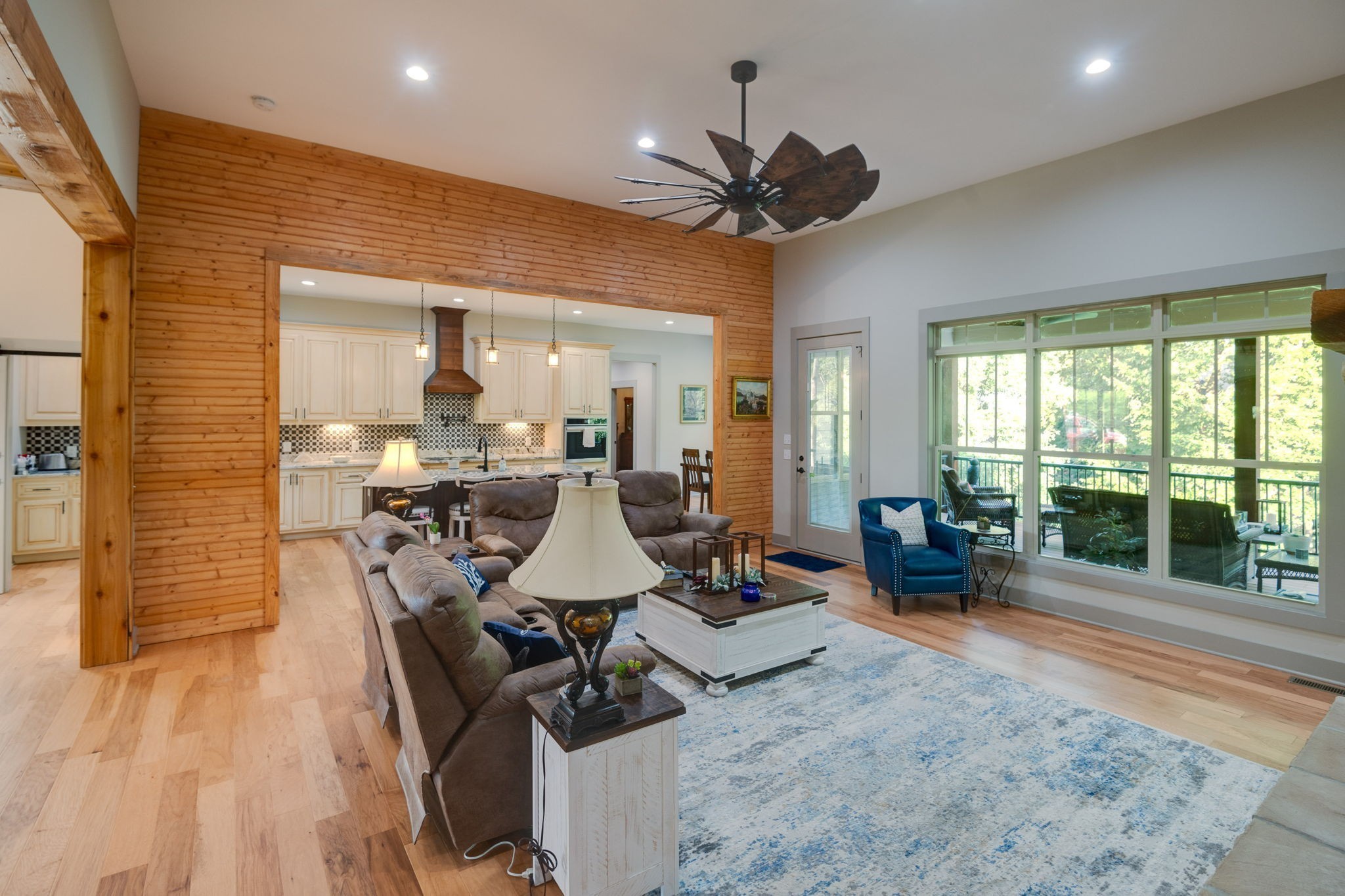 61 Joy Cir