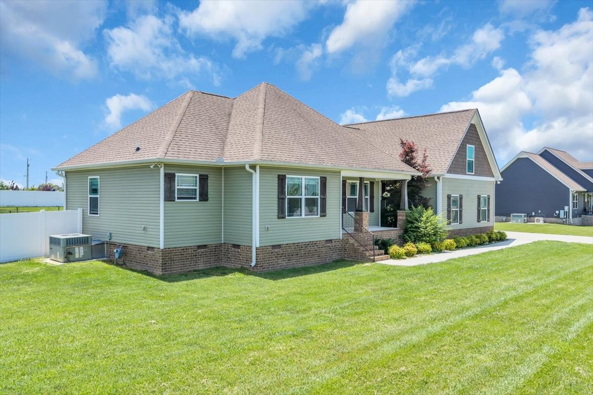 531 Richland Farms Dr