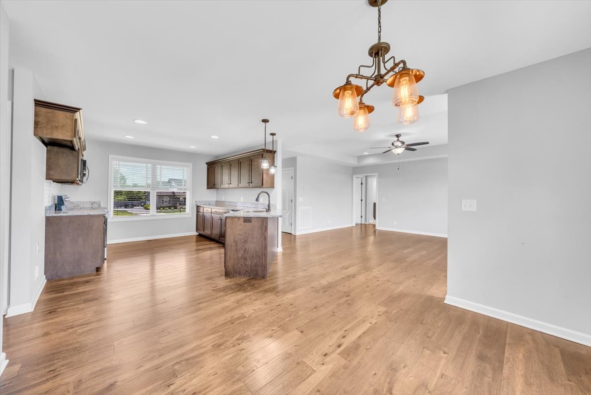 531 Richland Farms Dr