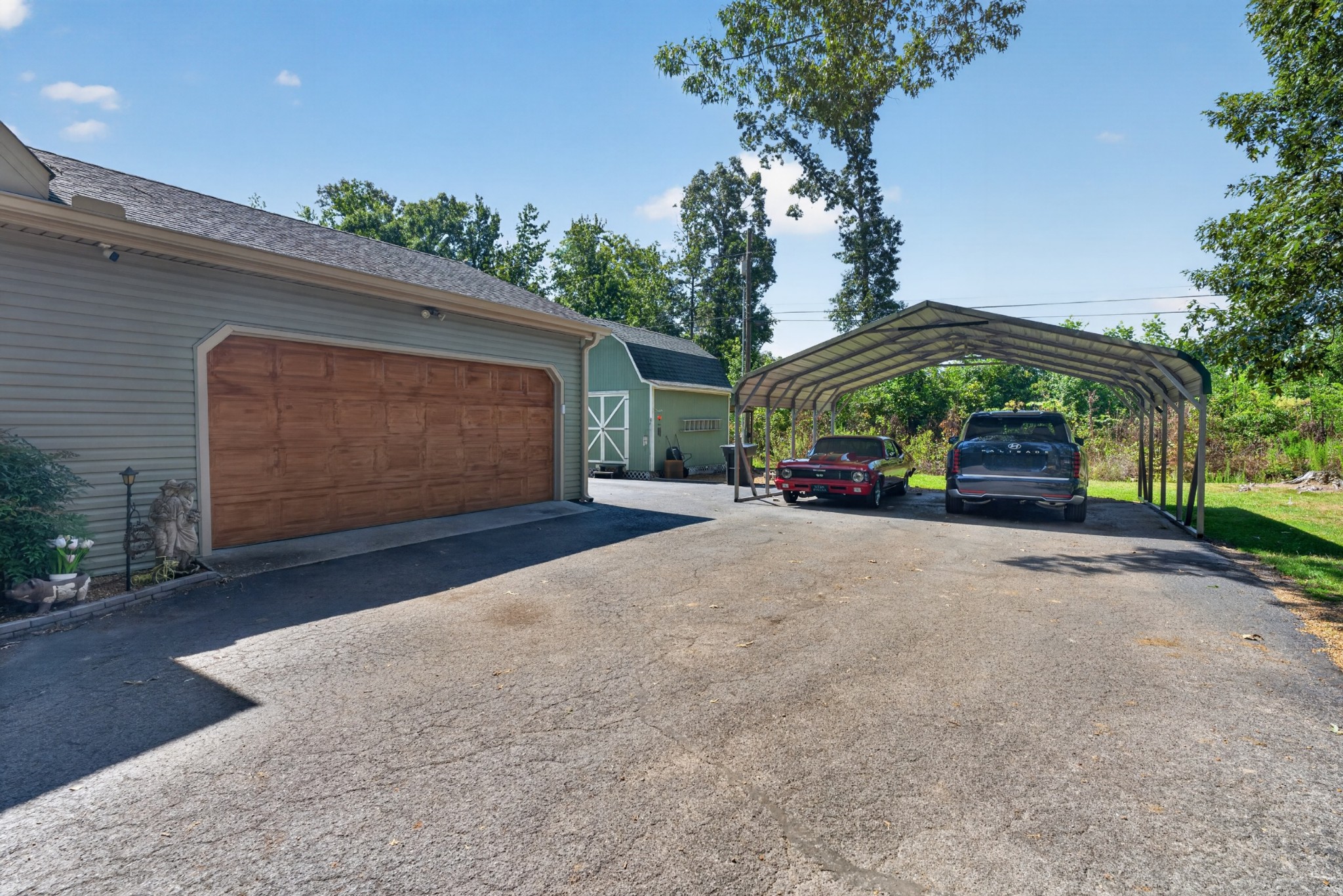 400 Sharondale Dr