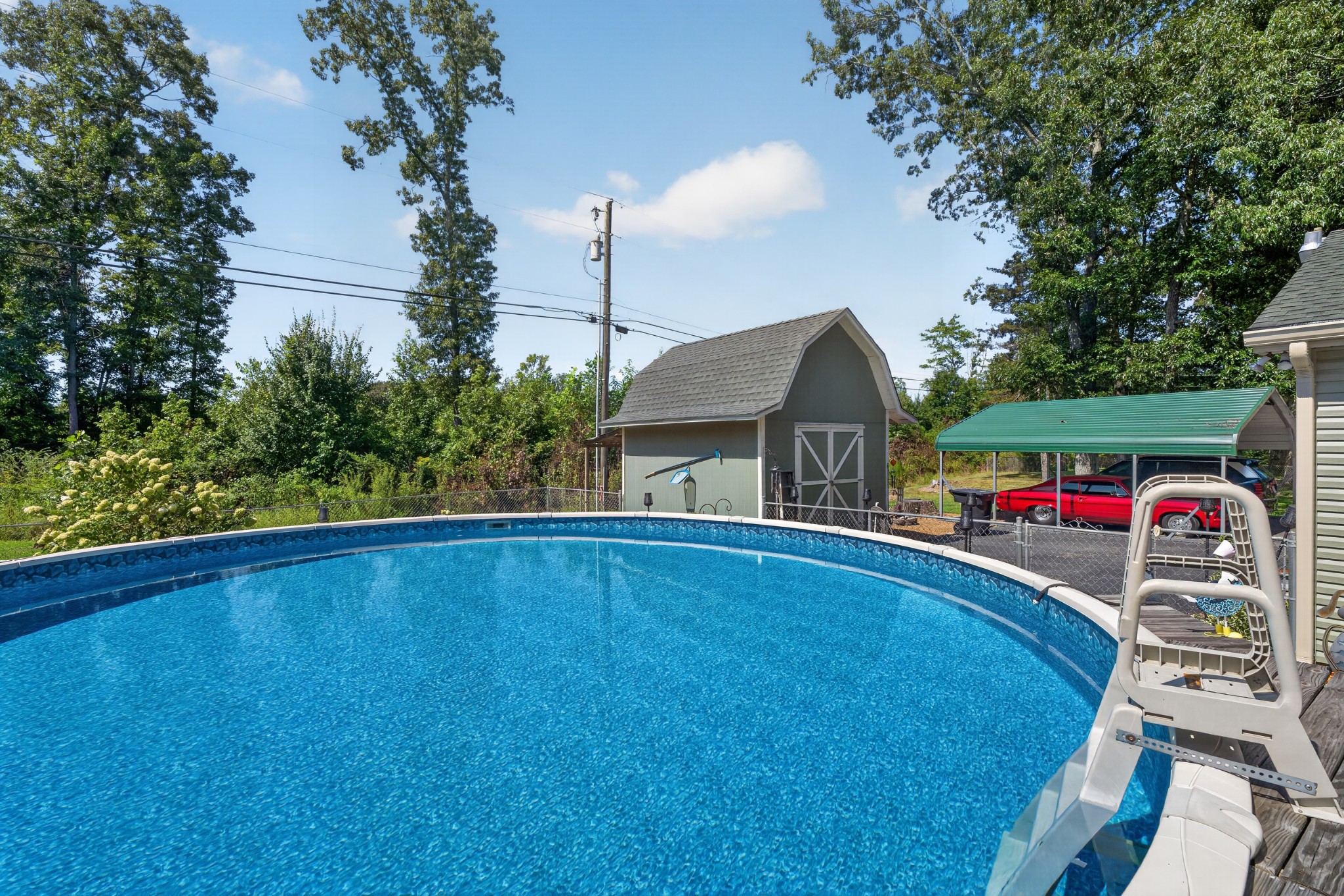 400 Sharondale Dr