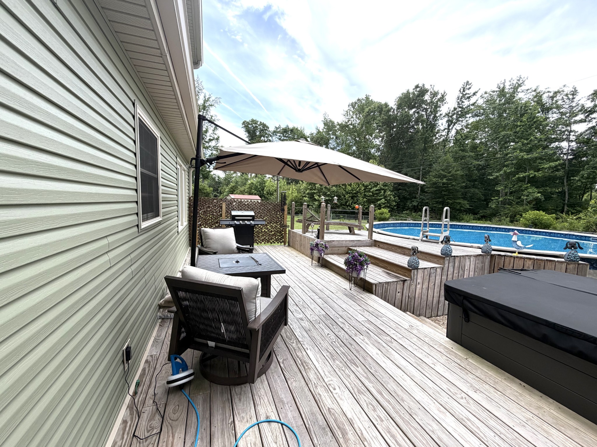 400 Sharondale Dr