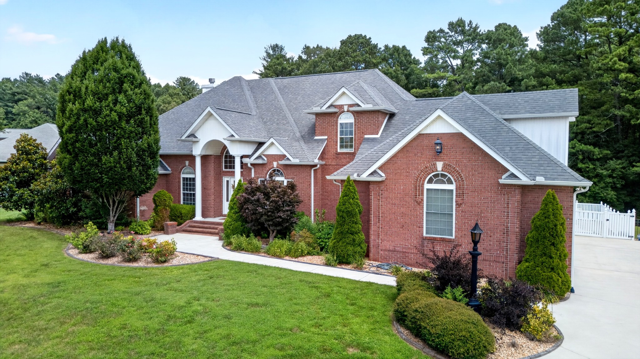 104 Williams Ct