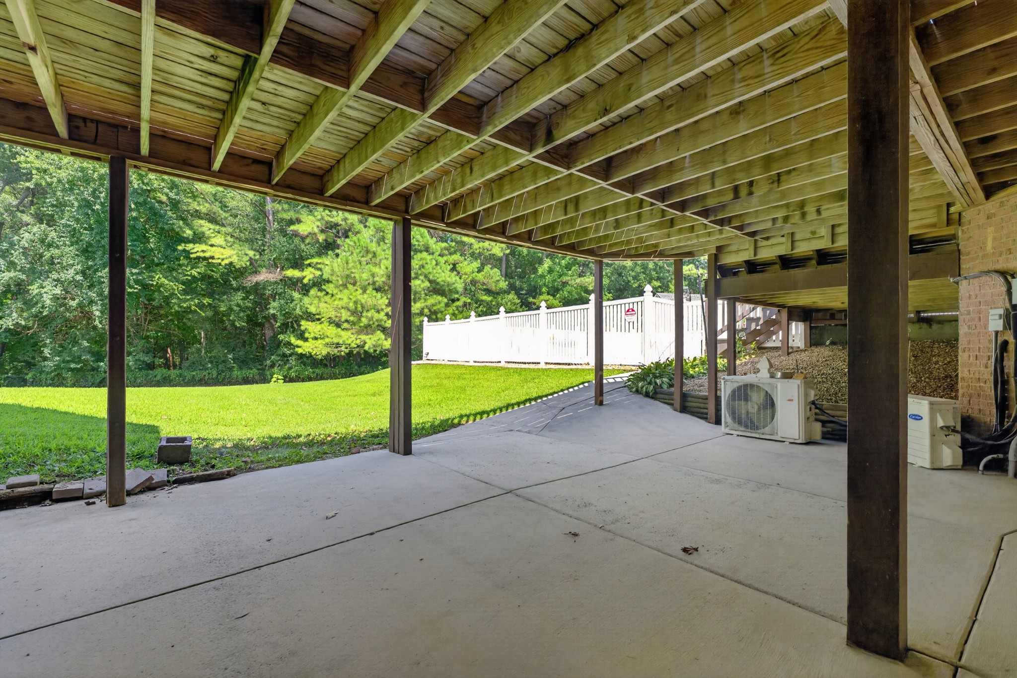 104 Williams Ct