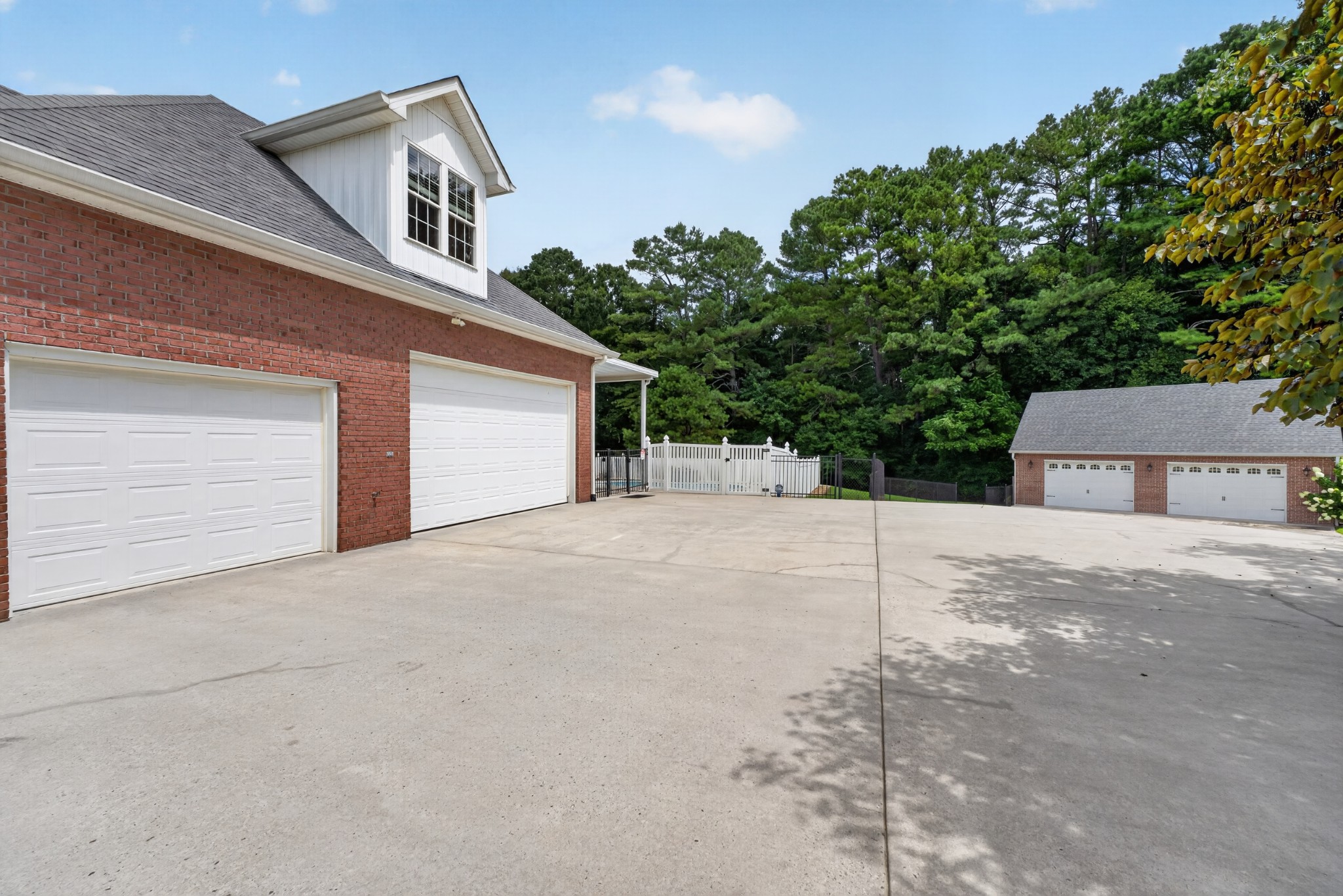 104 Williams Ct
