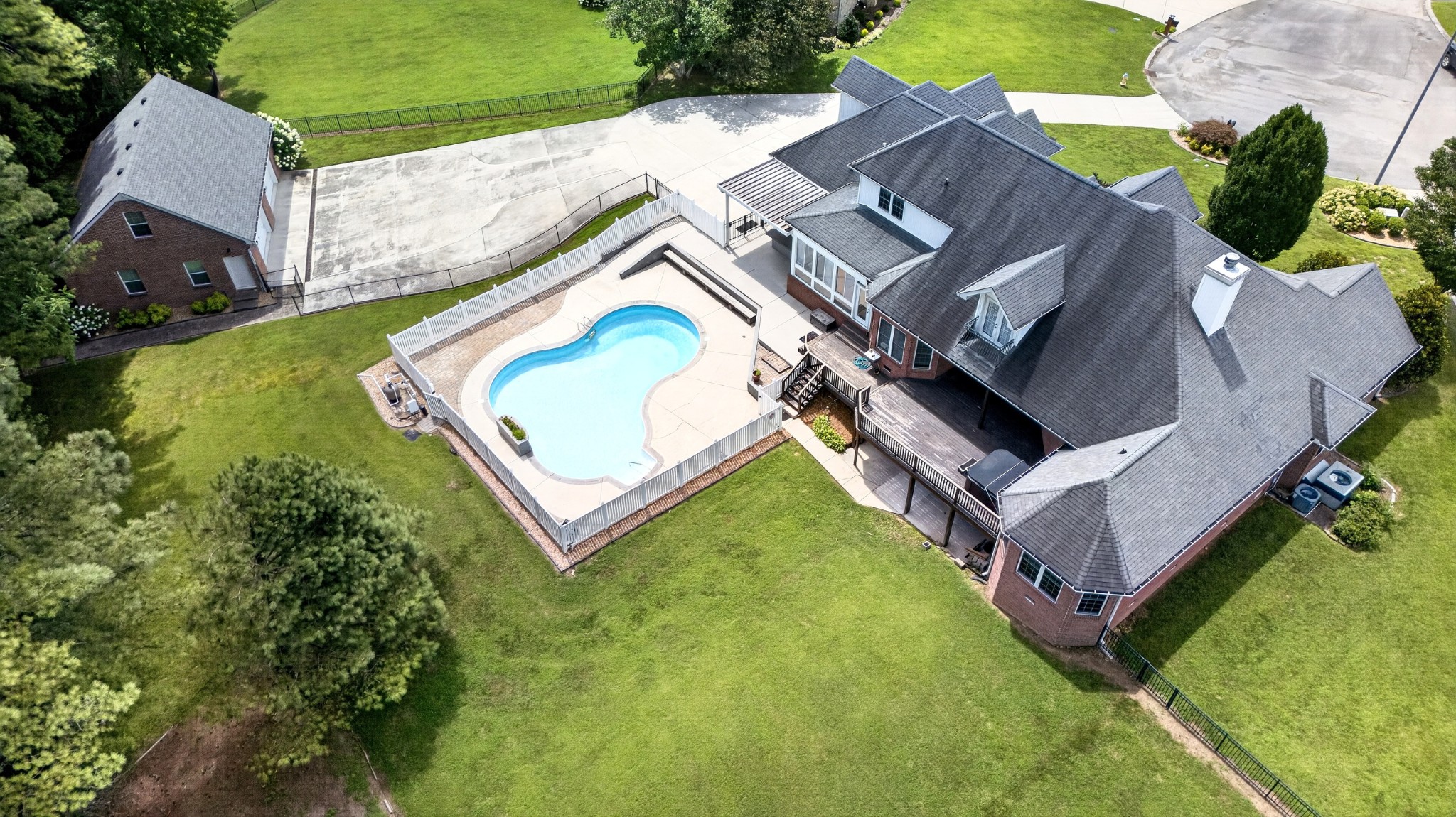 104 Williams Ct