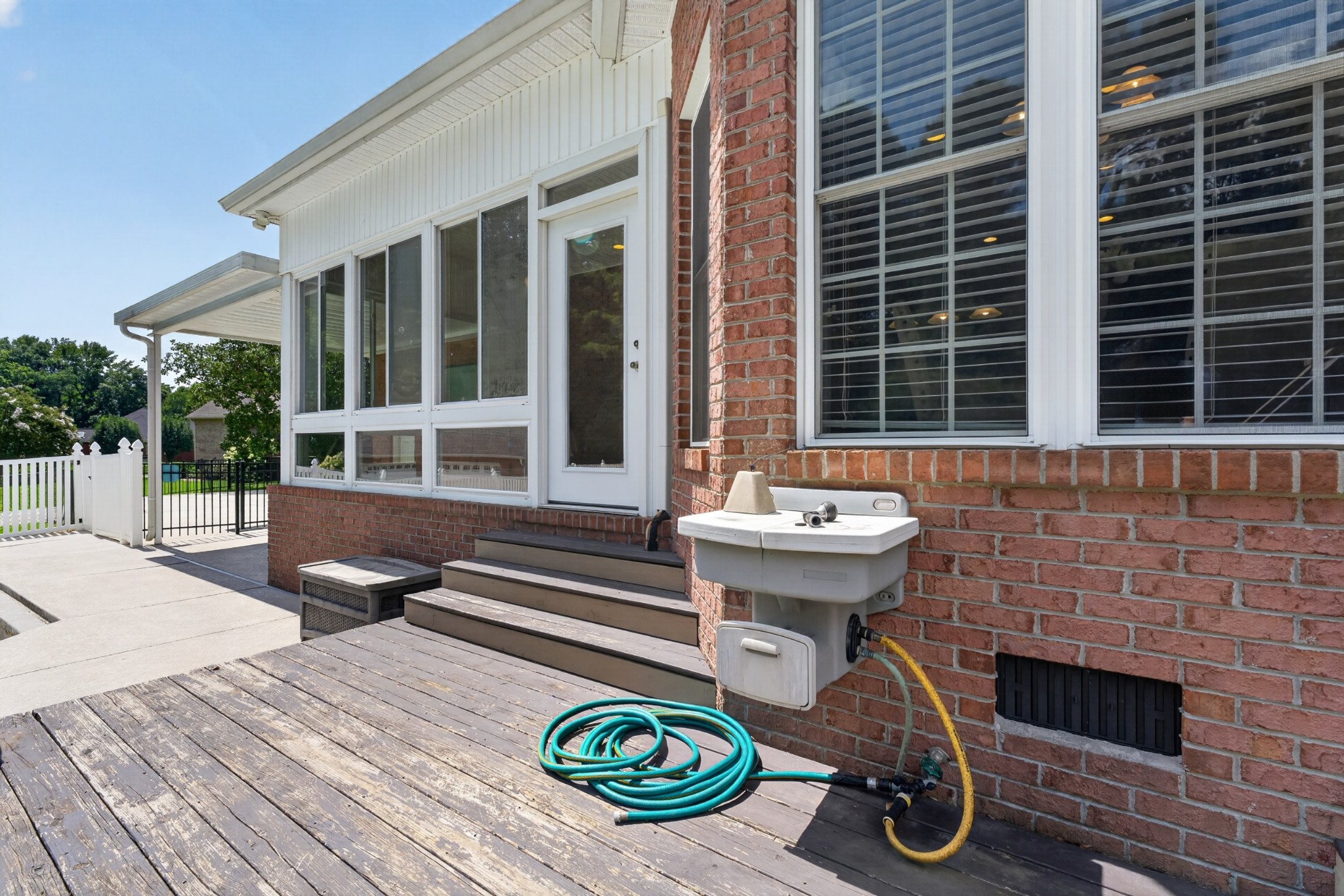 104 Williams Ct