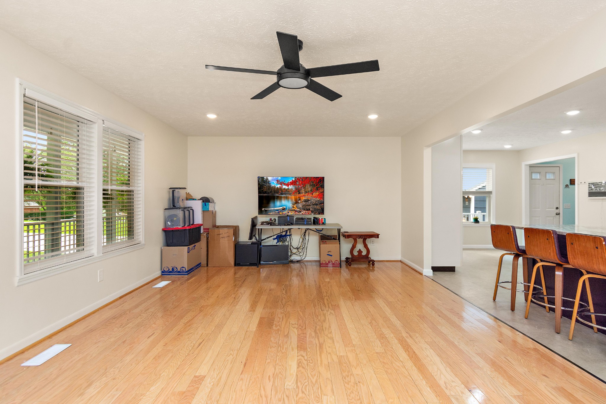 124 Amy Rd