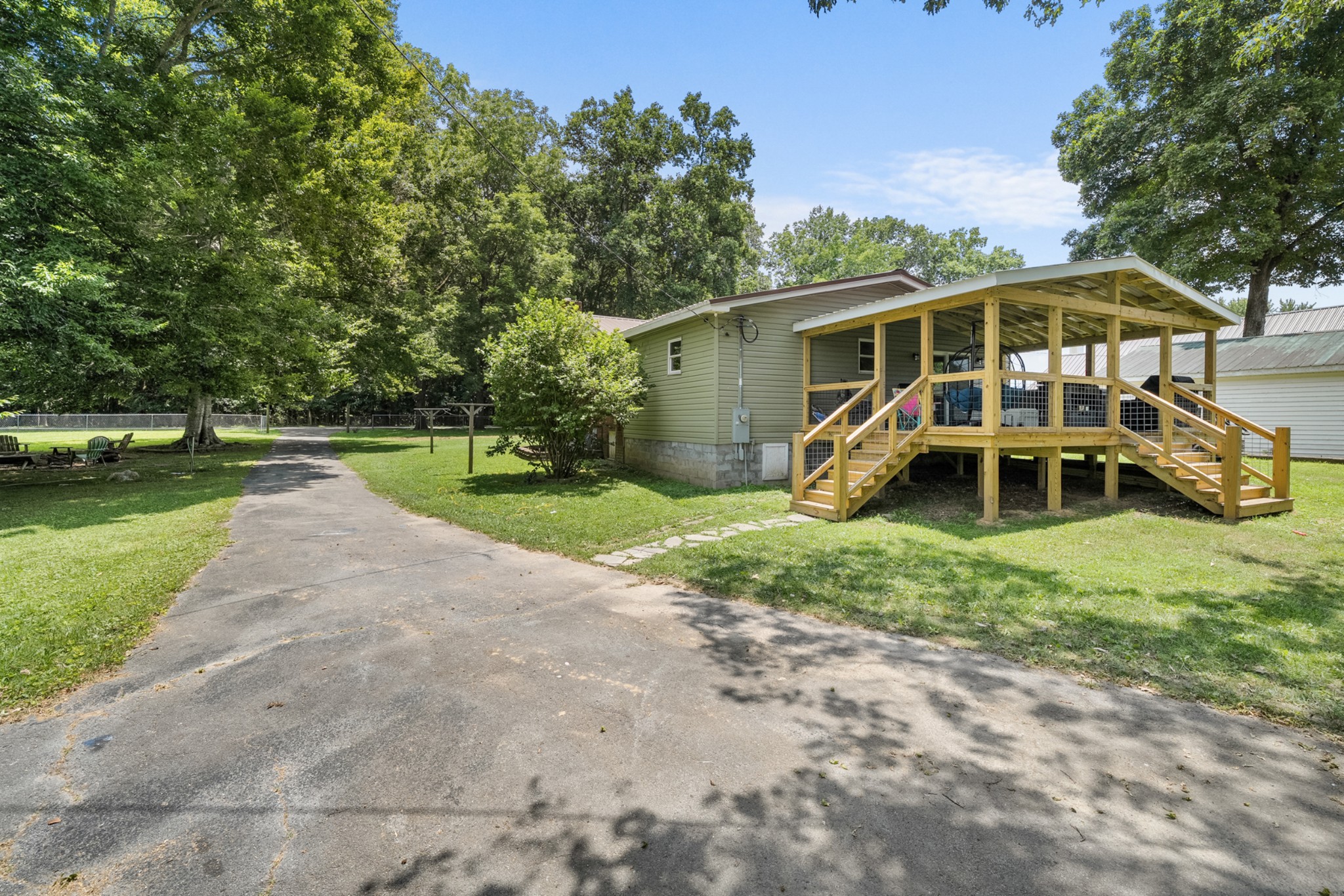 311 Chapman Chapel Rd