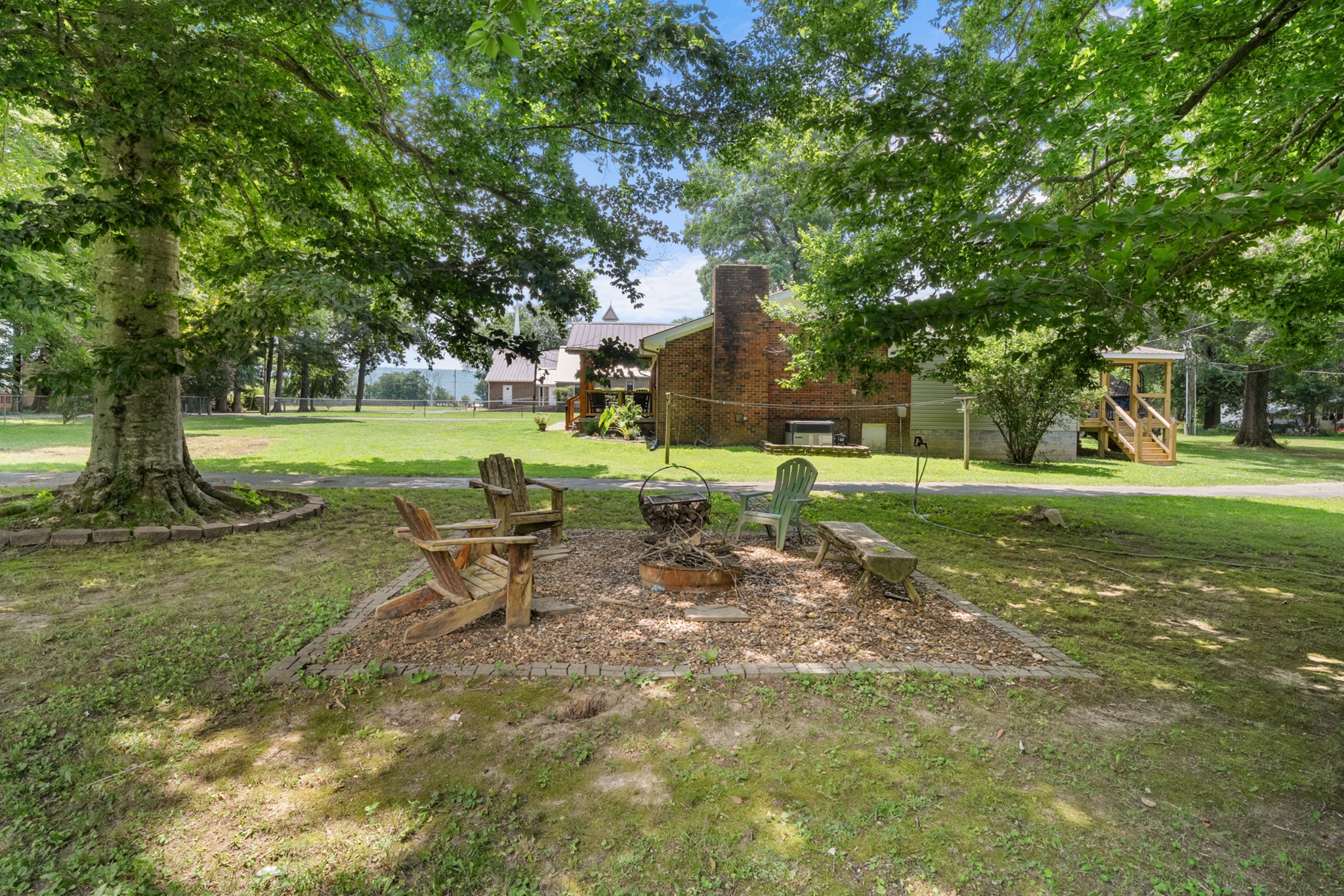 311 Chapman Chapel Rd